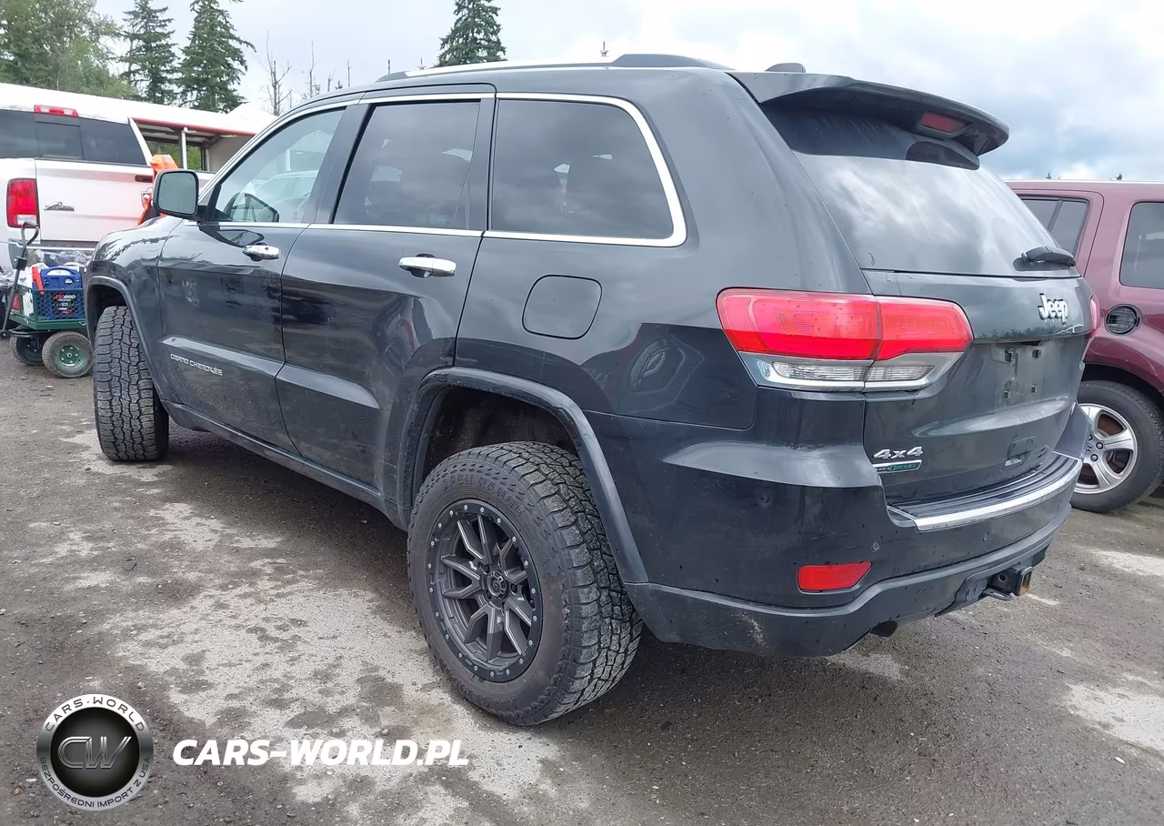 2015 Jeep Grand Cherokee Overland VIN:1C4RJFCM3FC711608 - 3