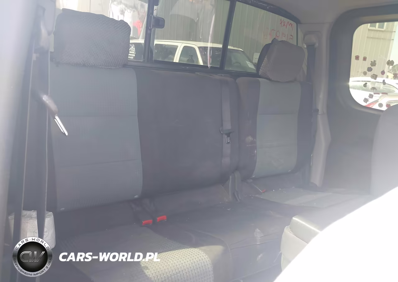 2004 Nissan Titan Se VIN:1N6AA06B94N519872 - 8