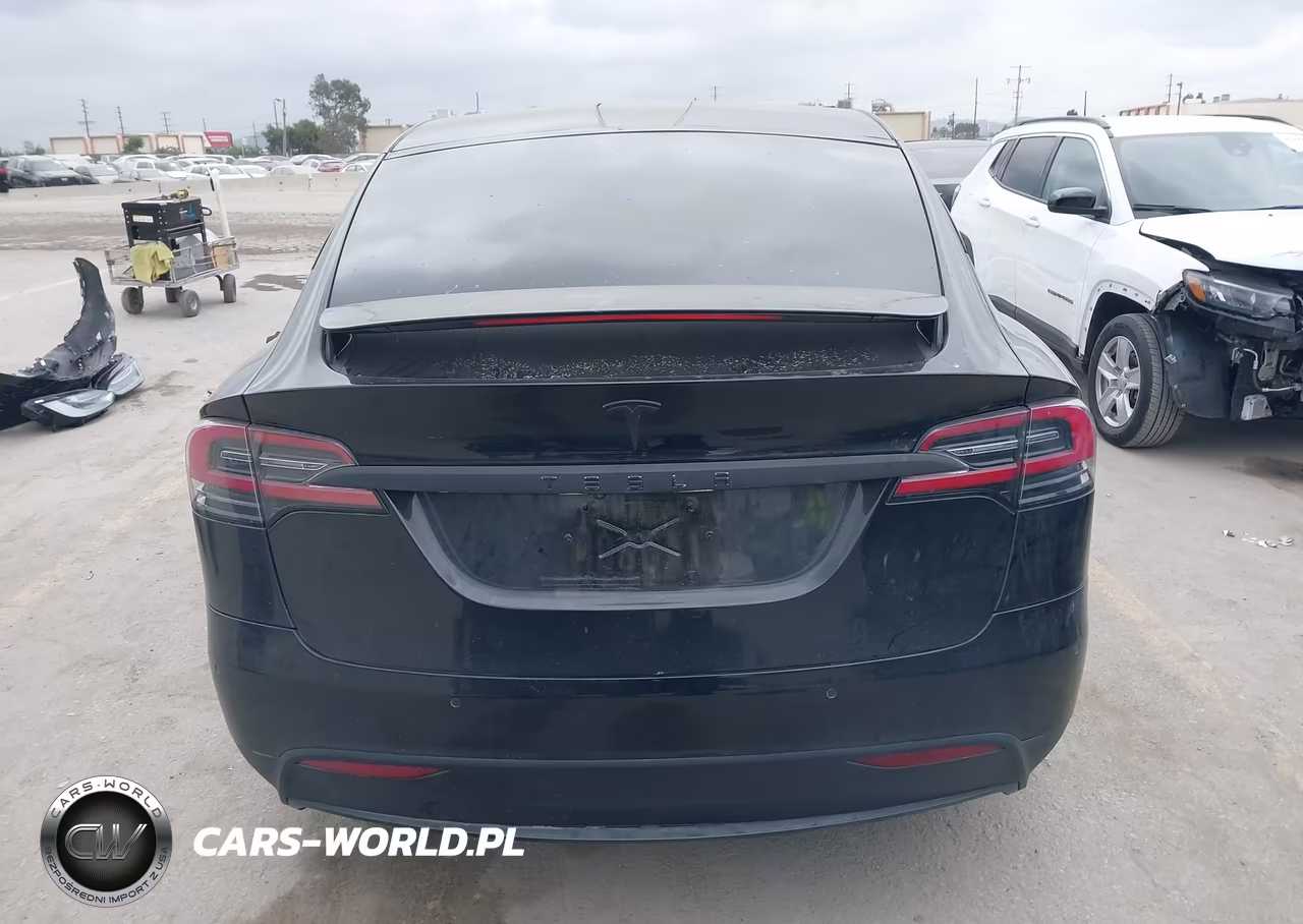 2020 Tesla Model X Long Range Dual Motor All-Wheel Drive-Long Range Plus Dual Motor All-Wheel Drive VIN:5YJXCBE20LF303863 - 17