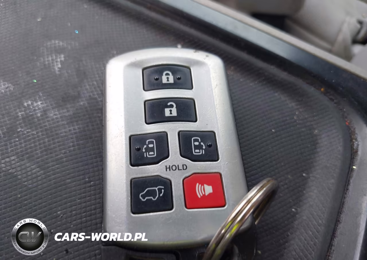 2019 Toyota Sienna Xle 8 Passenger VIN:5TDYZ3DCXKS989486 - 11