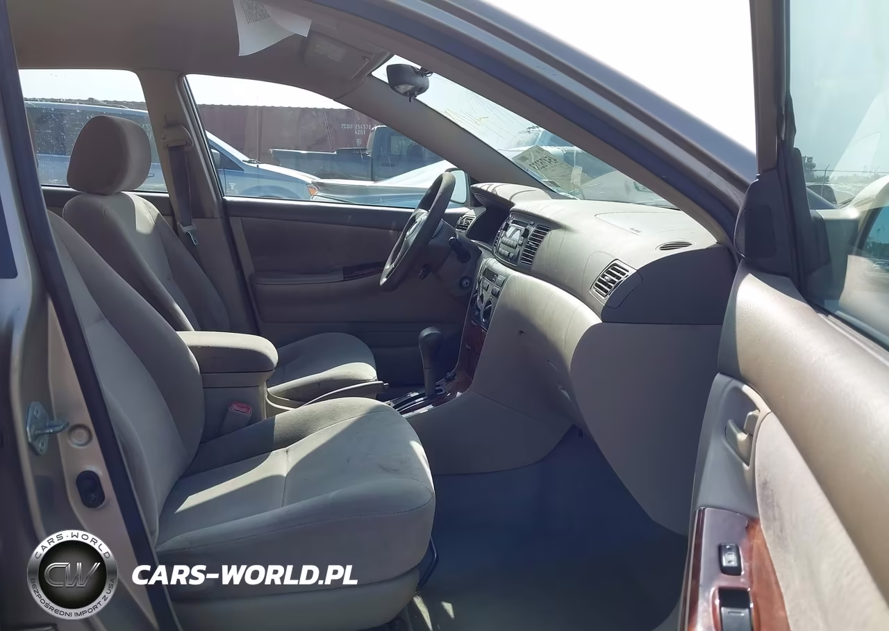 2005 Toyota Corolla Le VIN:1NXBR32E55Z395152 - 5