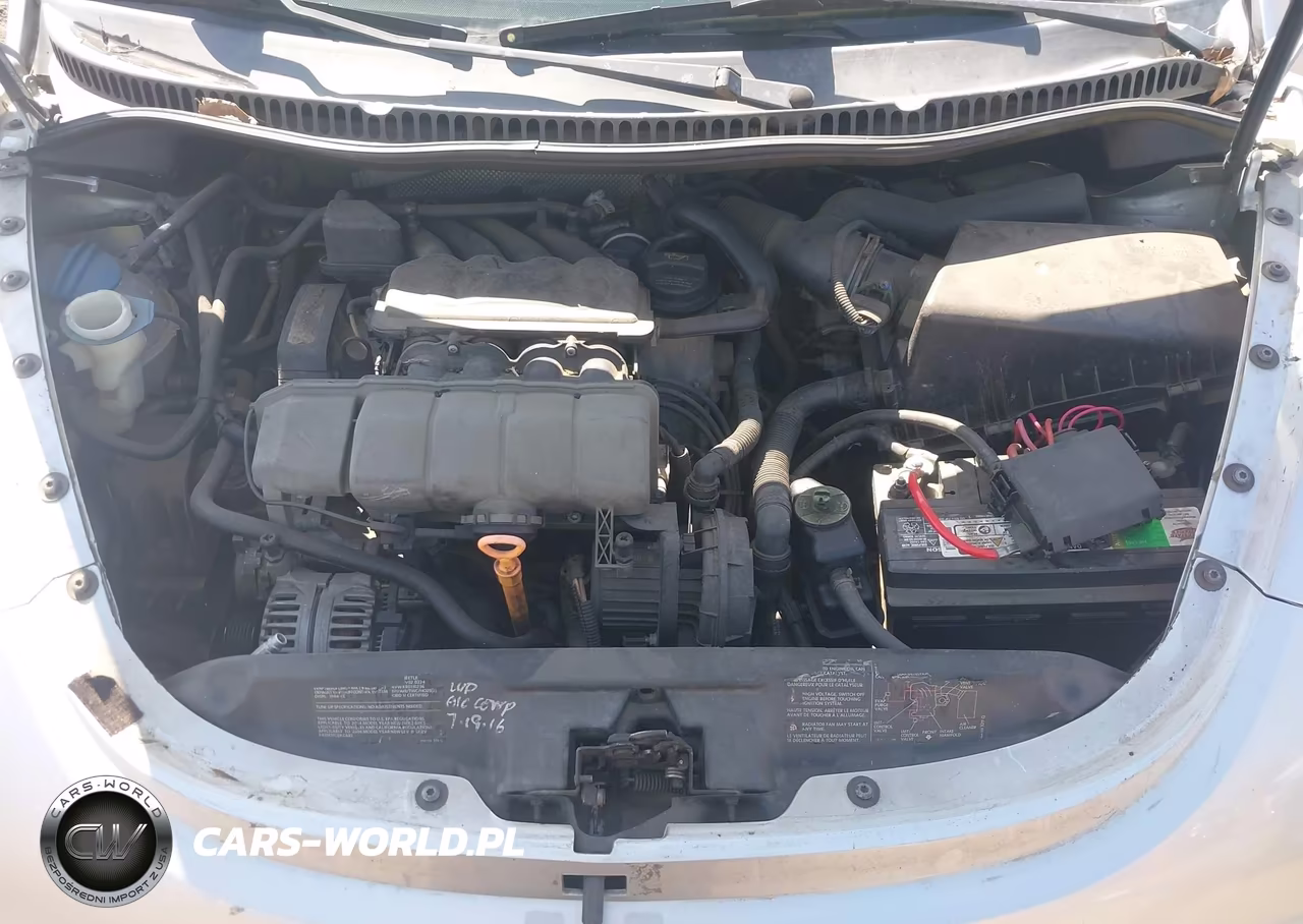 2004 Volkswagen New Beetle Gls VIN:3VWCM31YX4M317081 - 10