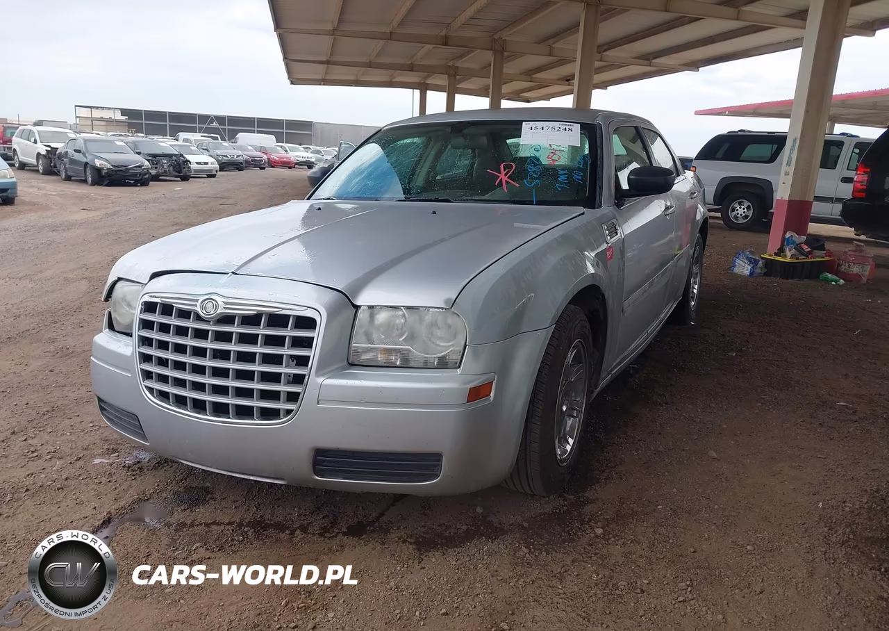 2005 Chrysler 300 VIN:2C3AA43R85H528220 - 2