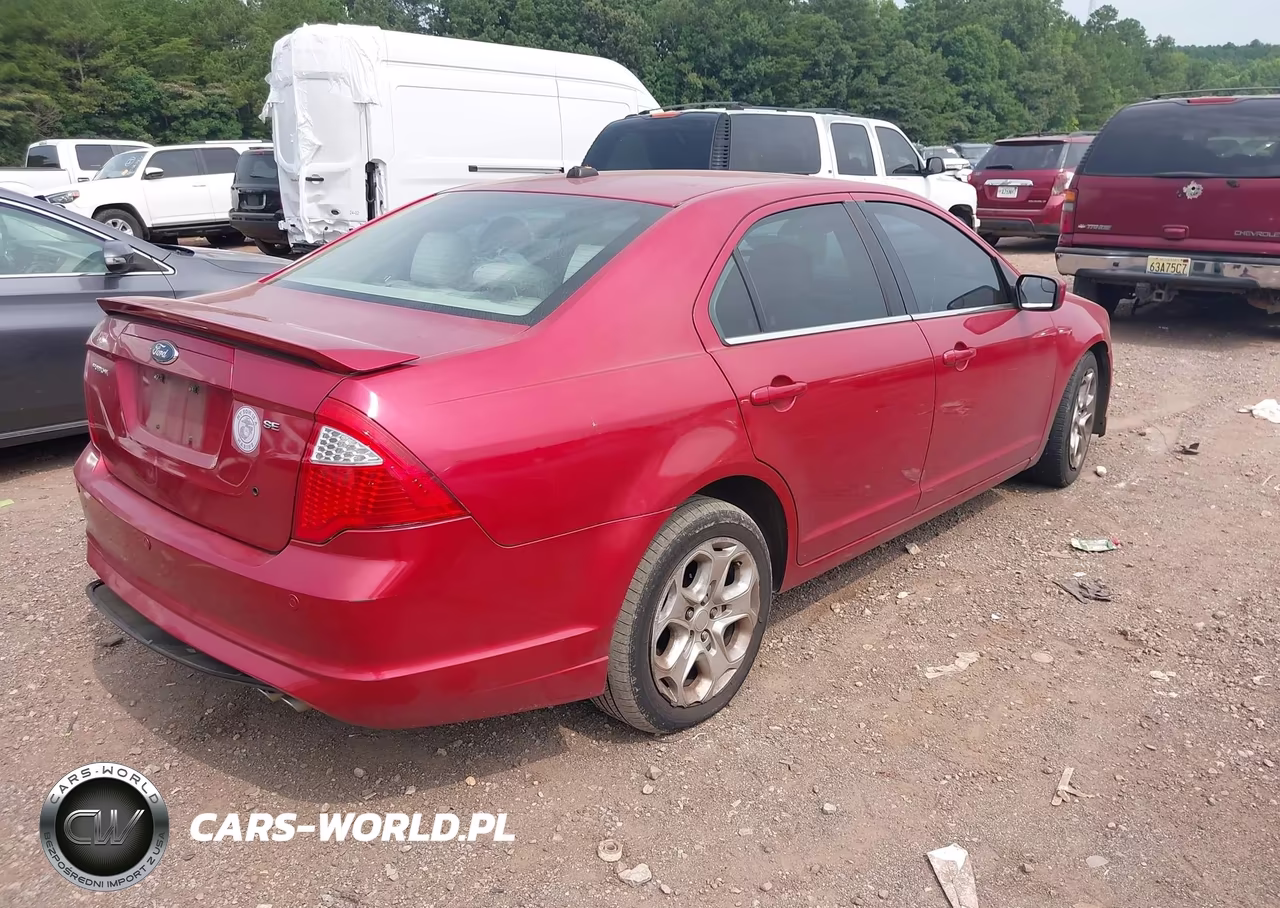 2011 Ford Fusion Se VIN:3FAHP0HA2BR170784 - 4