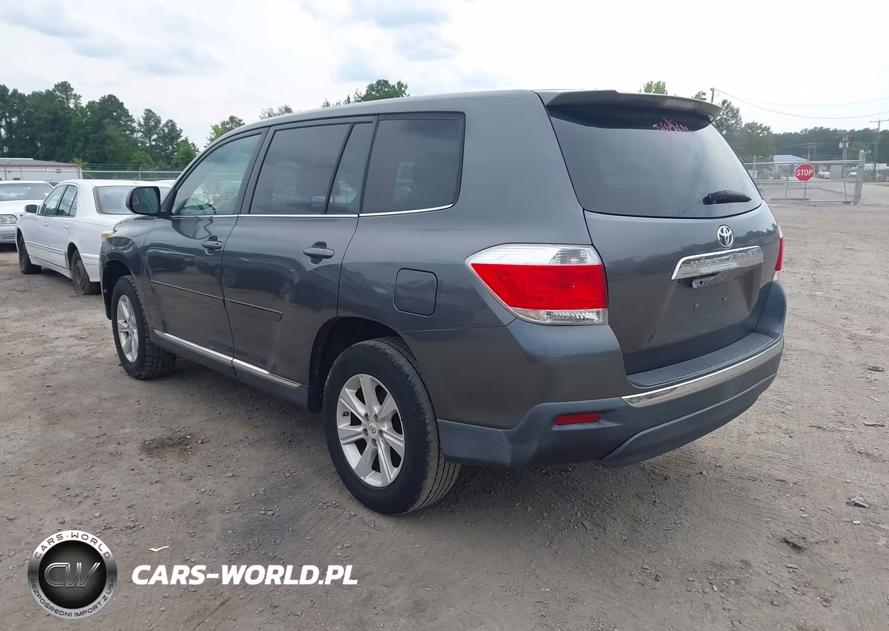 2011 Toyota Highlander VIN:5TDZA3EH6BS012903 - 3
