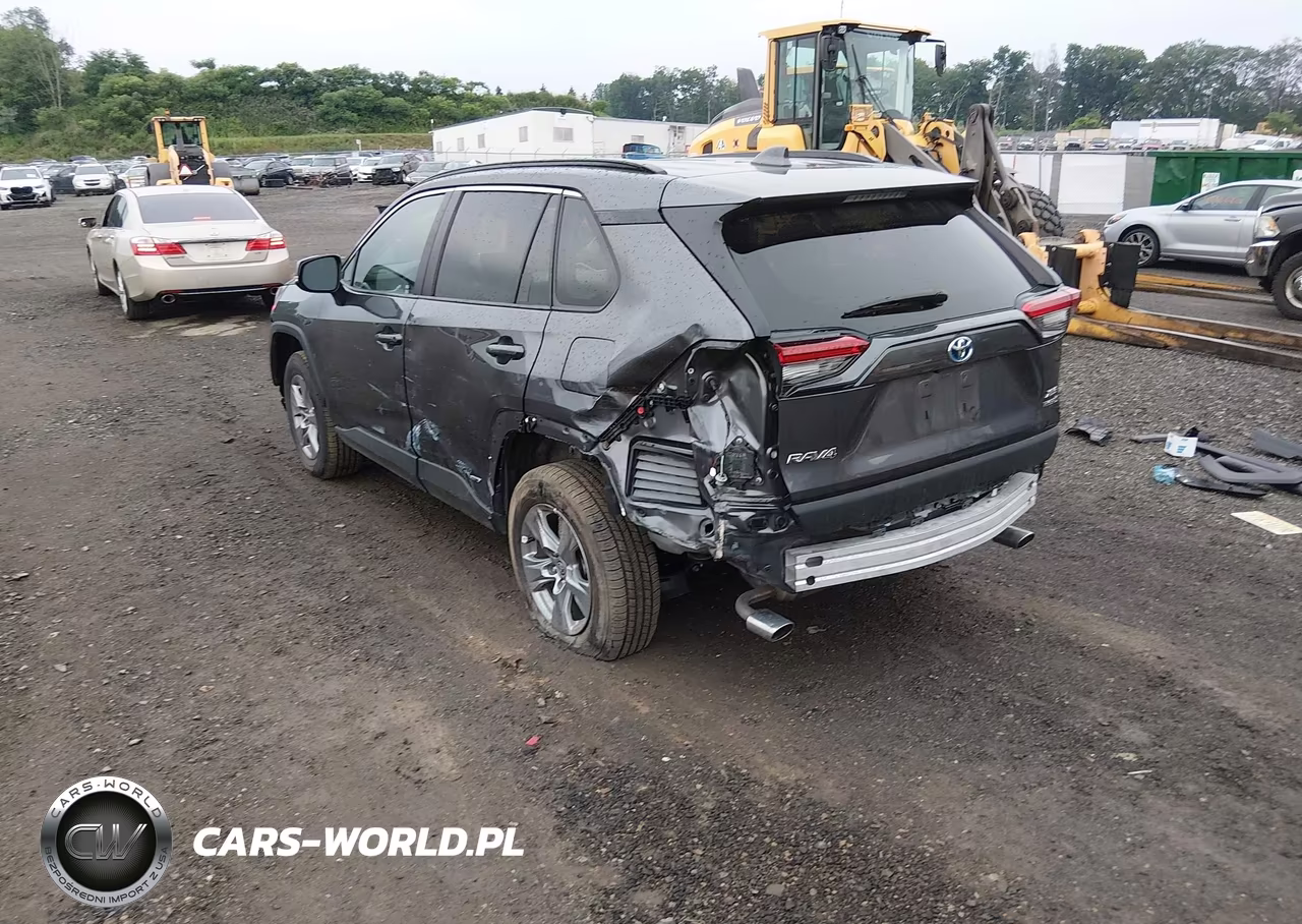 2024 Toyota Rav4 Hybrid Xle VIN:4T3RWRFVXRU159372 - 3