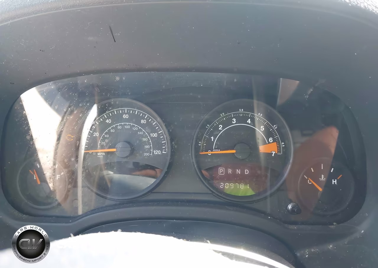 2015 Jeep Patriot Altitude Edition VIN:1C4NJPBA6FD329143 - 7