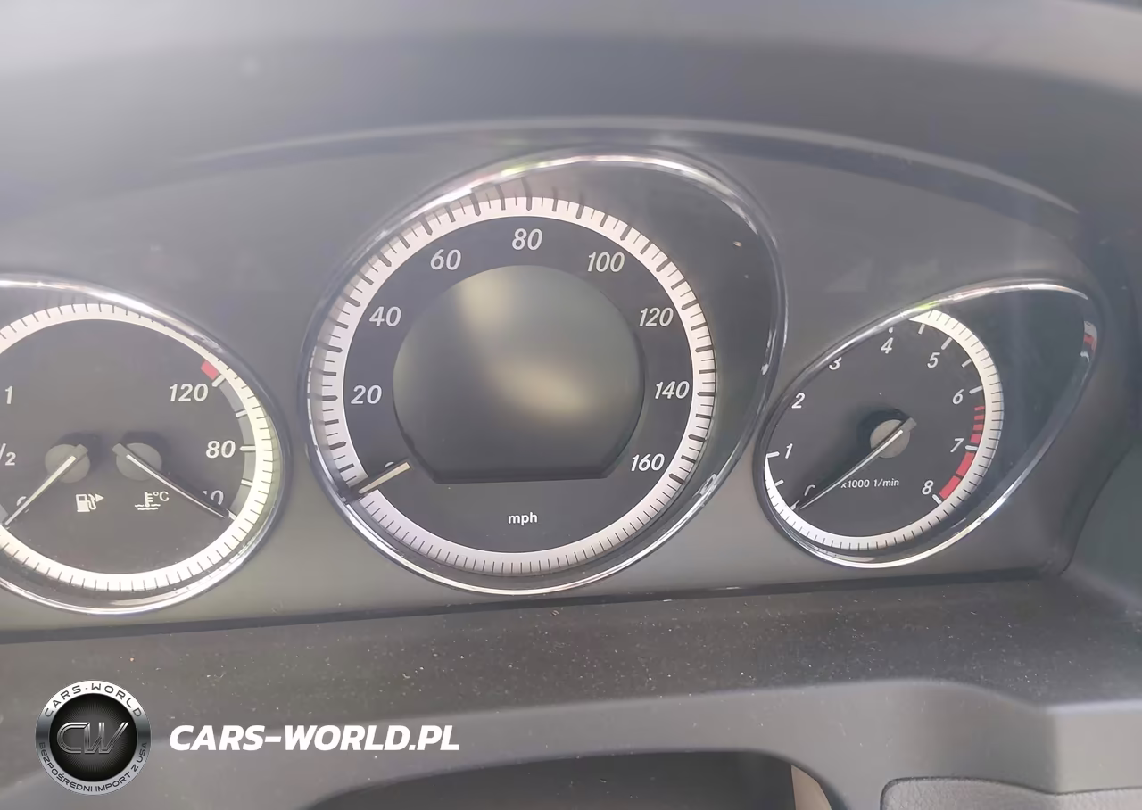 2011 Mercedes-Benz C 300 VIN:WDDGF5EB2BA466455 - 7