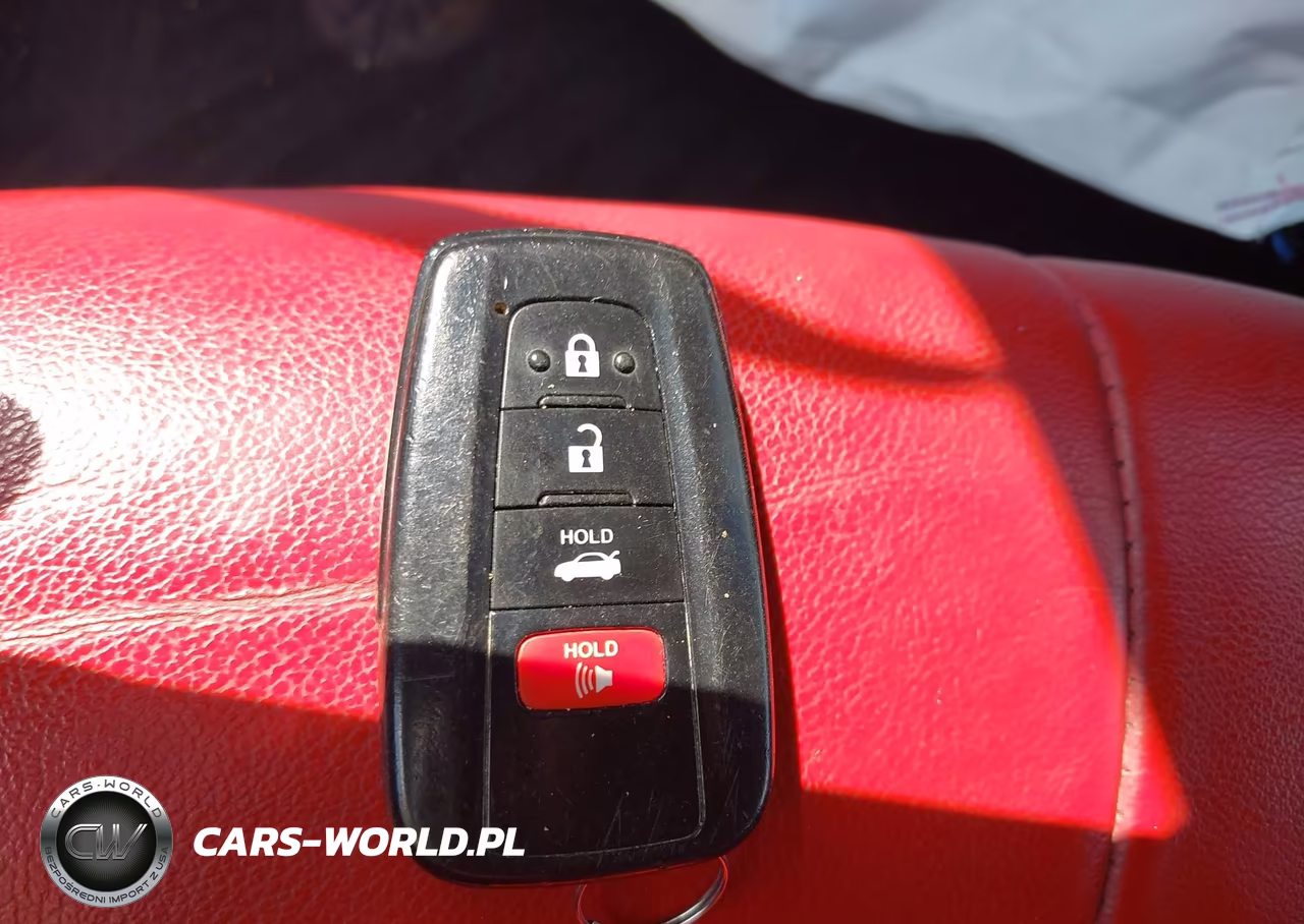 2018 Toyota Camry Xse VIN:4T1B61HK1JU145380 - 11