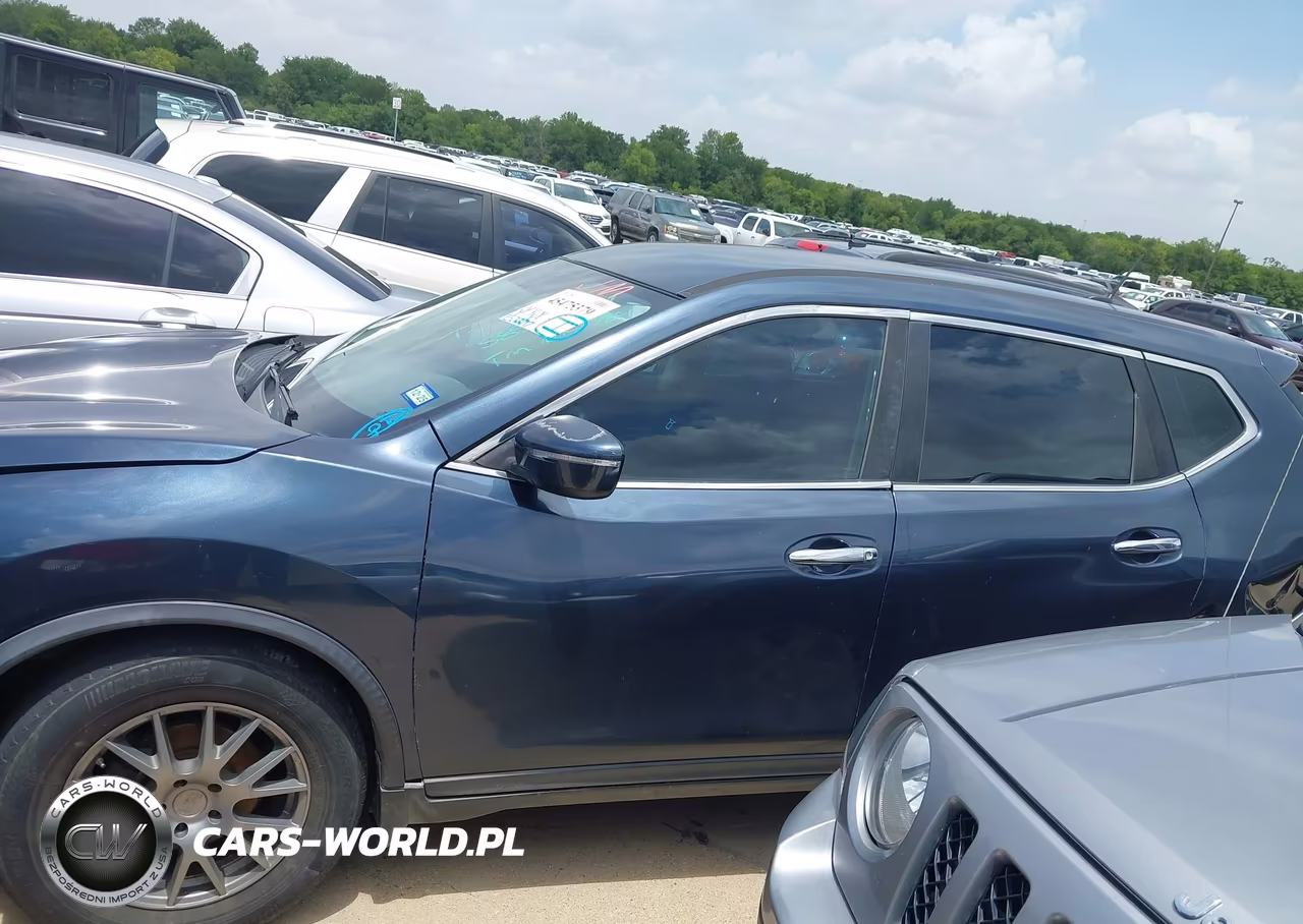 2015 Nissan Rogue S VIN:KNMAT2MT9FP585074 - 15
