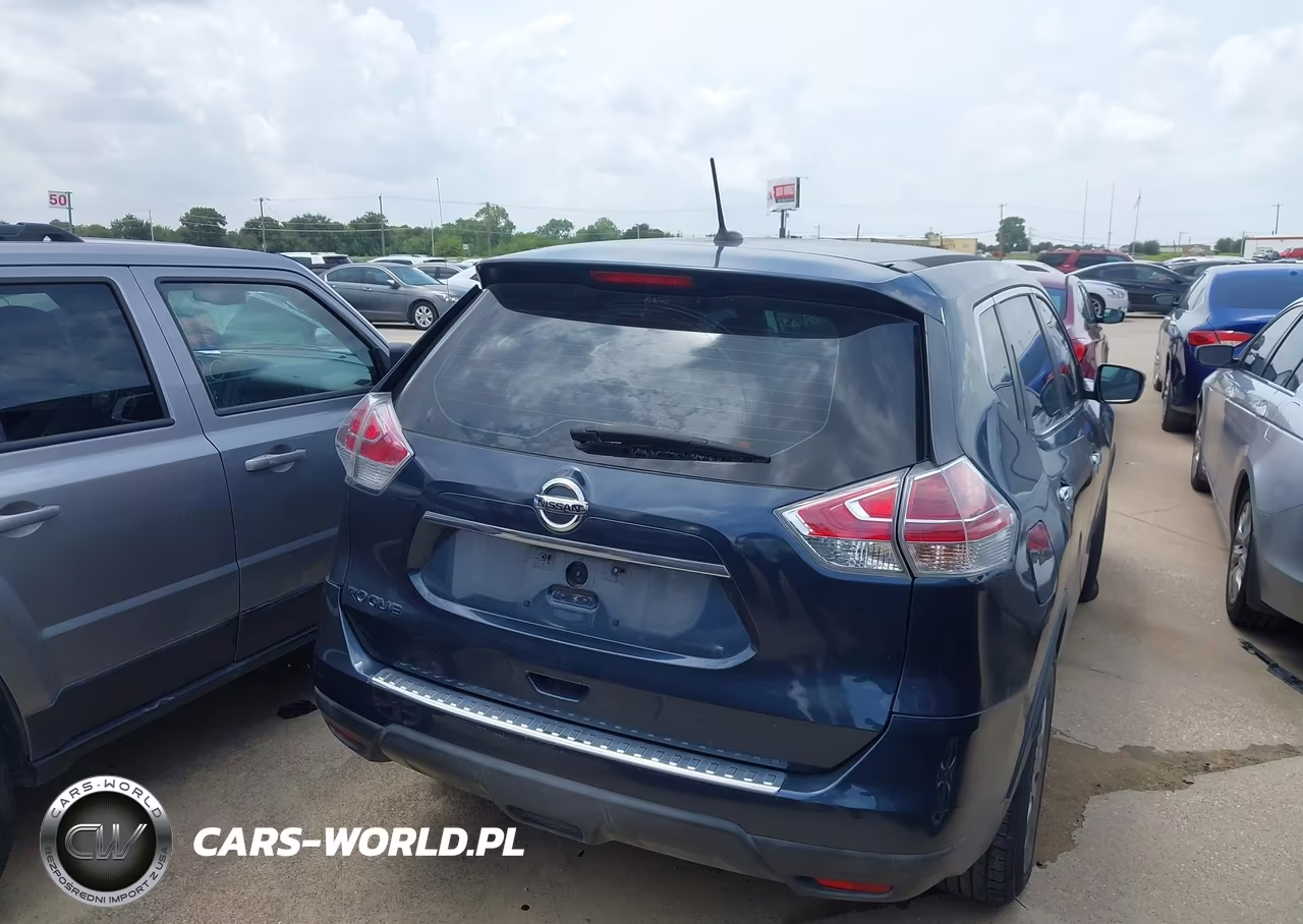 2015 Nissan Rogue S VIN:KNMAT2MT9FP585074 - 17