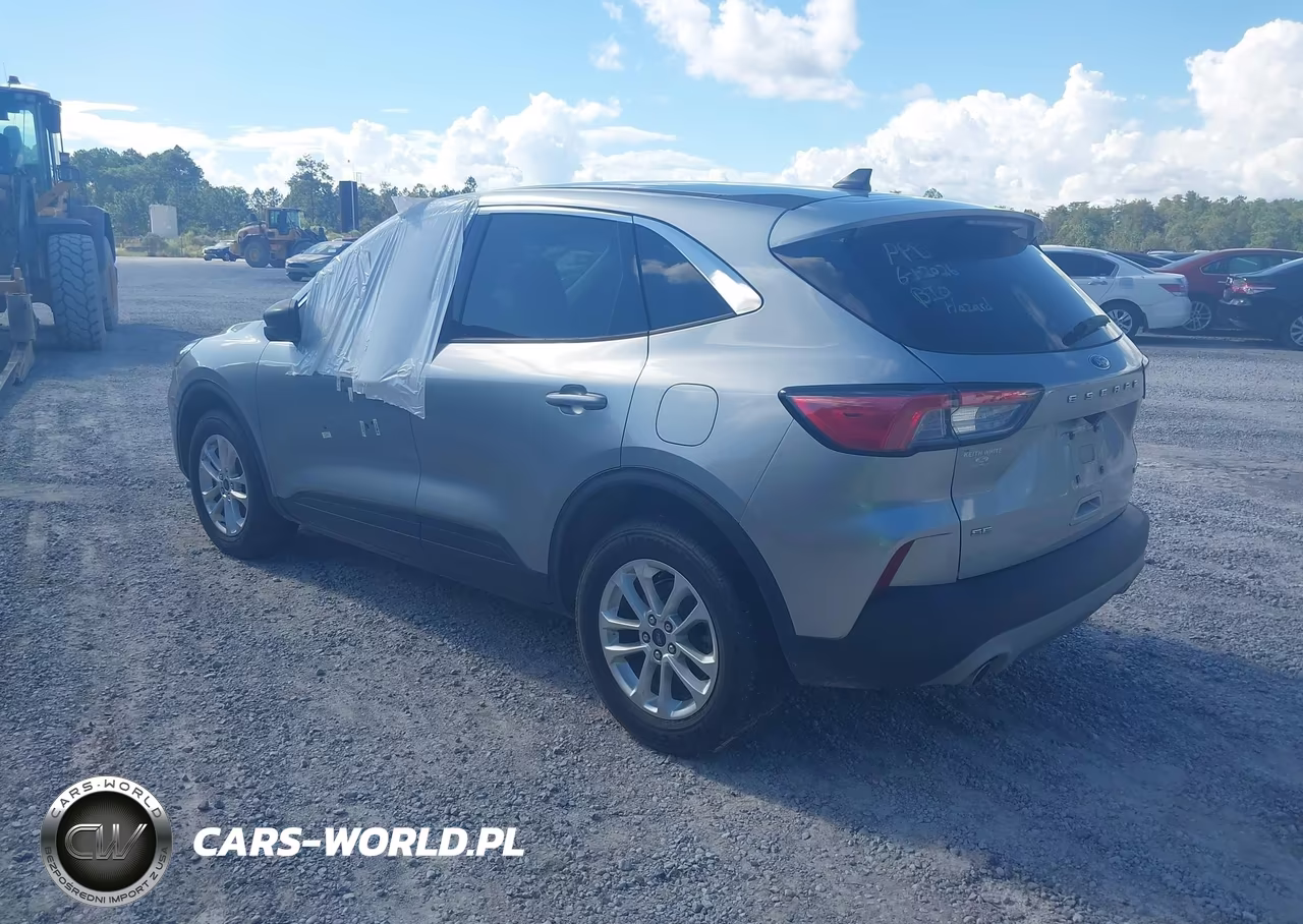 2022 Ford Escape Se Hybrid VIN:1FMCU9BZ2NUA63890 - 3