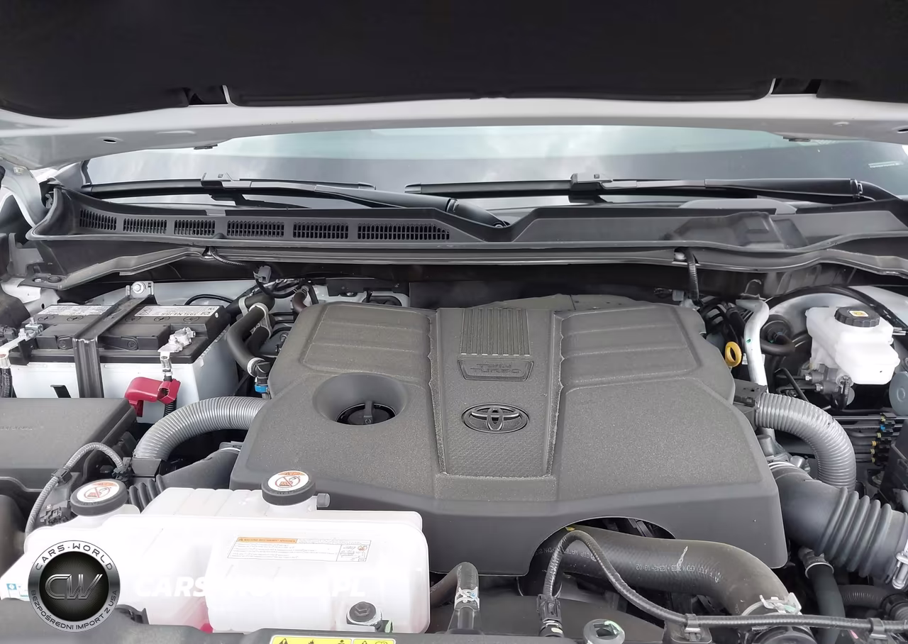 2026 Toyota Tundra Platinum Crewmax 5.5' Bed VIN:5TFWA5DB8TX341075 - 10