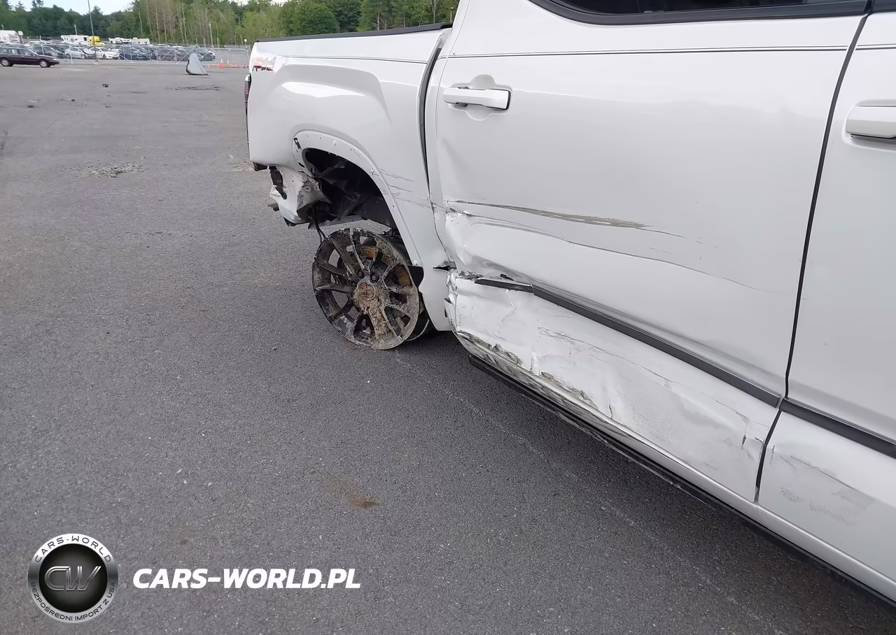 2026 Toyota Tundra Platinum Crewmax 5.5' Bed VIN:5TFWA5DB8TX341075 - 18