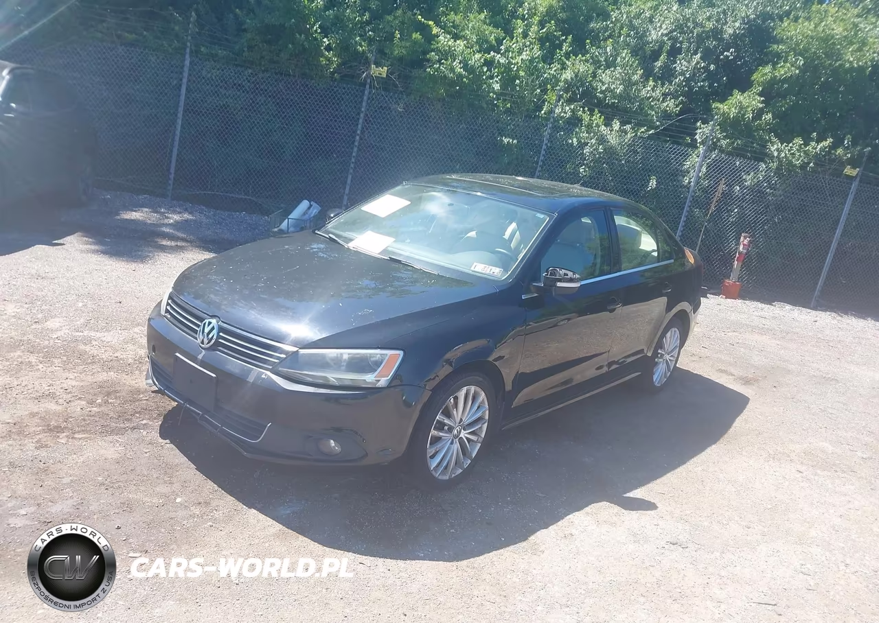 2011 Volkswagen Jetta 2.5L Sel VIN:3VWLZ7AJ5BM304473 - 2