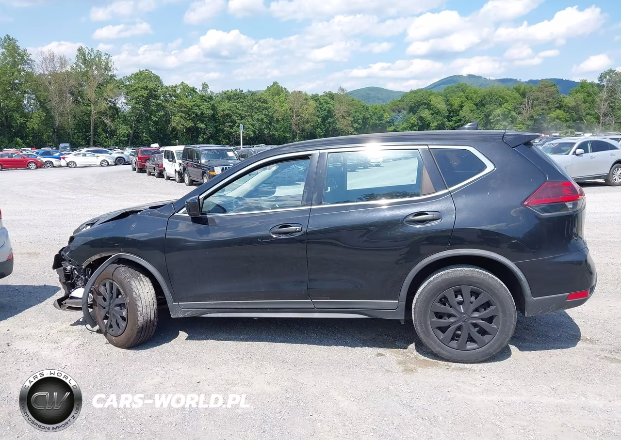 2018 Nissan Rogue S VIN:KNMAT2MT7JP517705 - 15