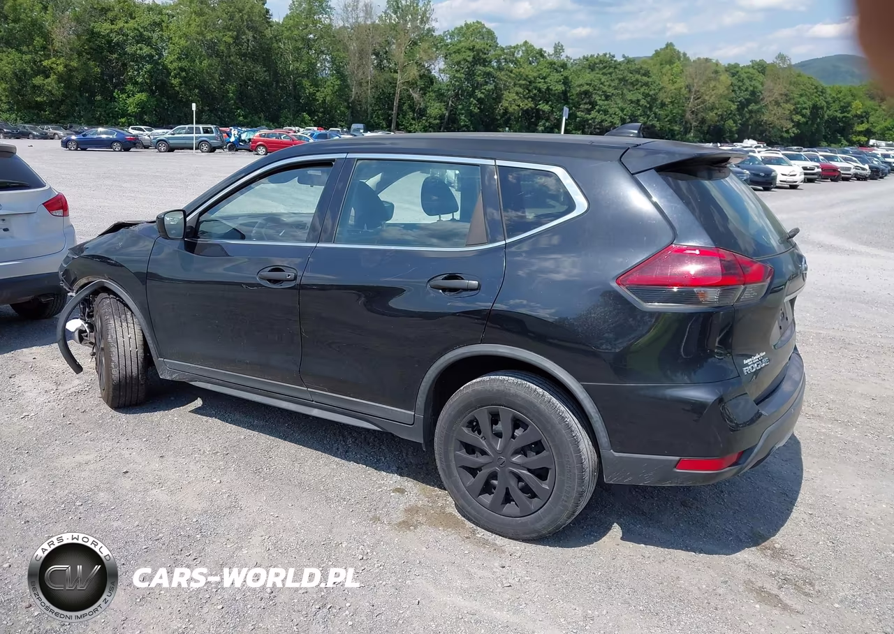 2018 Nissan Rogue S VIN:KNMAT2MT7JP517705 - 3