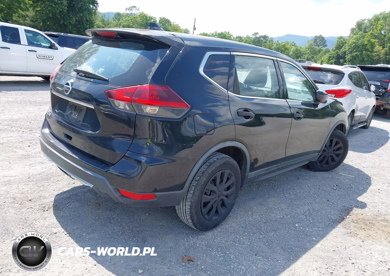 2018 Nissan Rogue S VIN:KNMAT2MT7JP517705 - 4