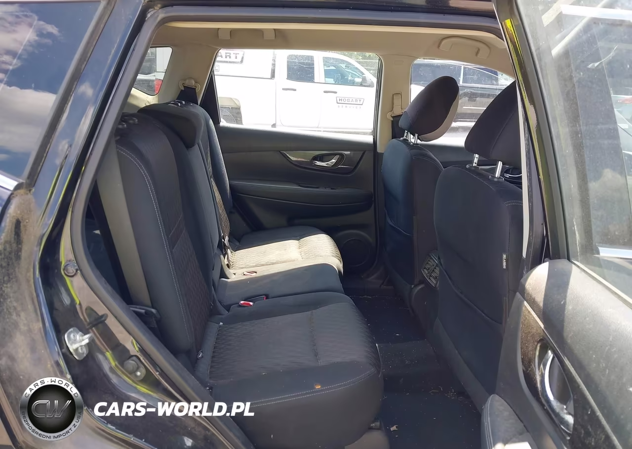 2018 Nissan Rogue S VIN:KNMAT2MT7JP517705 - 8