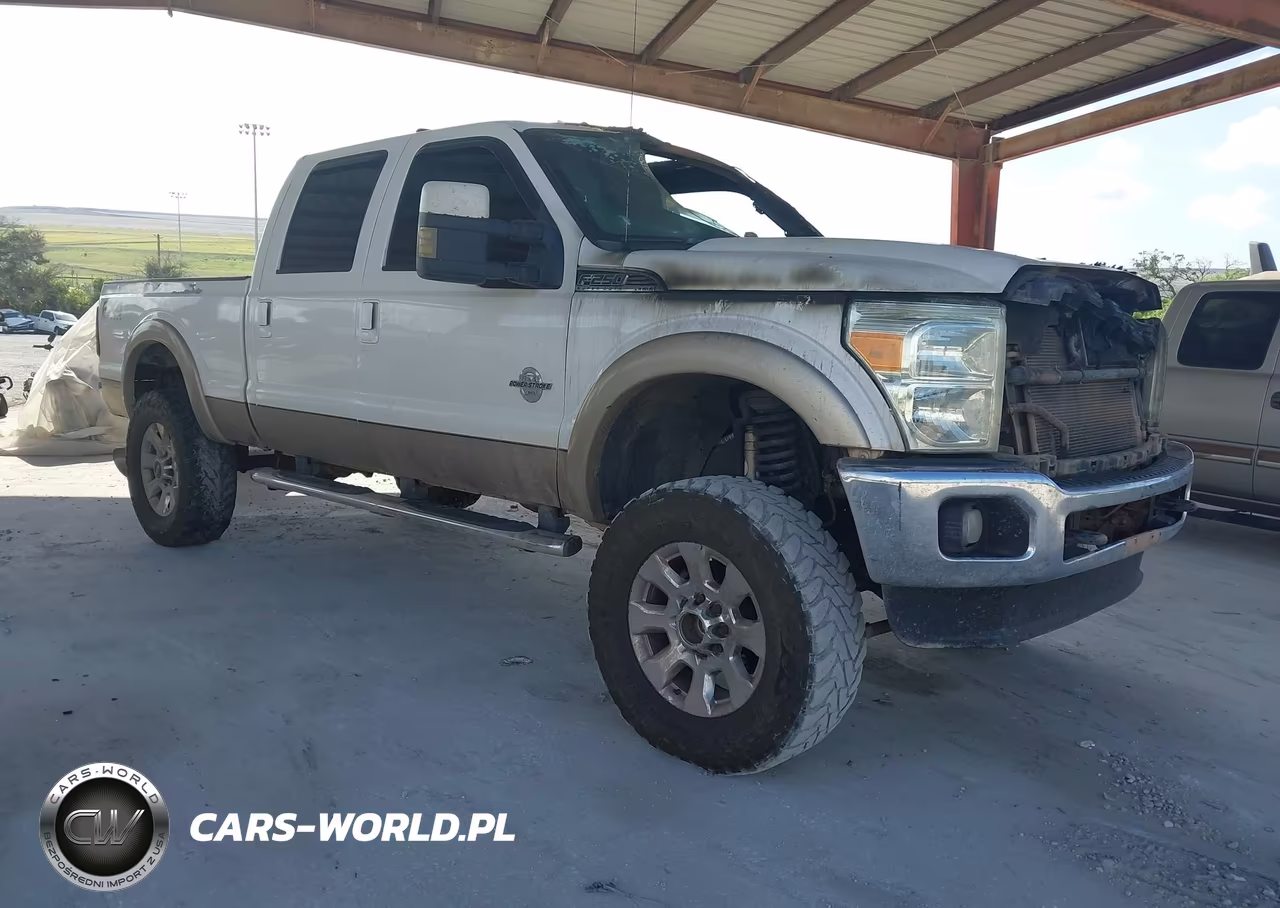 2013 Ford Super Duty F-250 Srw Platinum – zdjęcie 1 z 17
