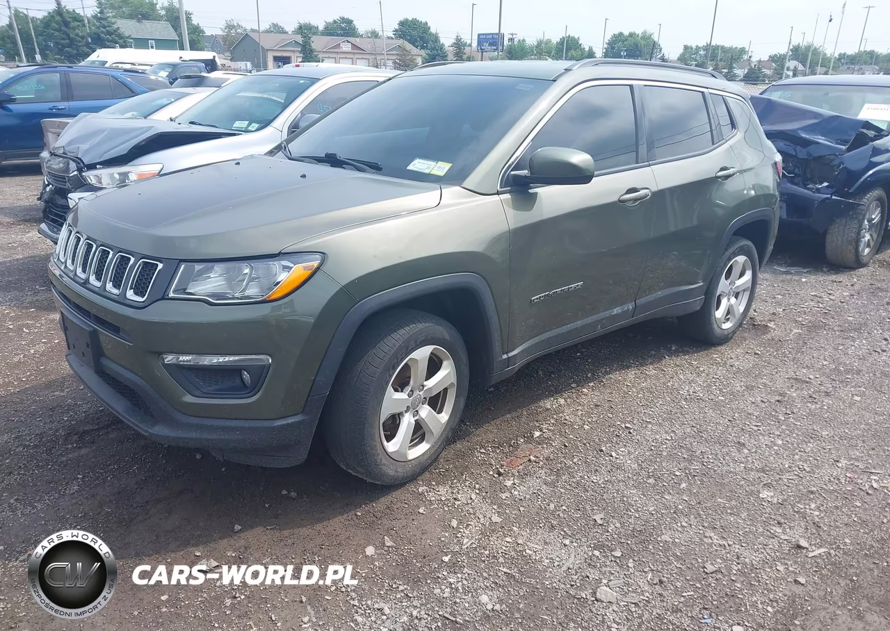 2018 Jeep Compass Latitude 4X4 VIN:3C4NJDBB0JT402937 - 2
