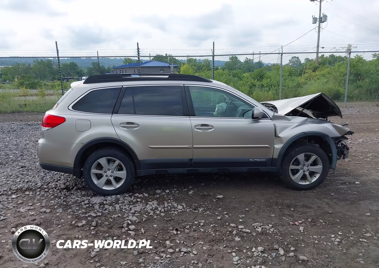 2014 Subaru Outback 2.5I Premium VIN:4S4BRBCC1E3307839 - 14