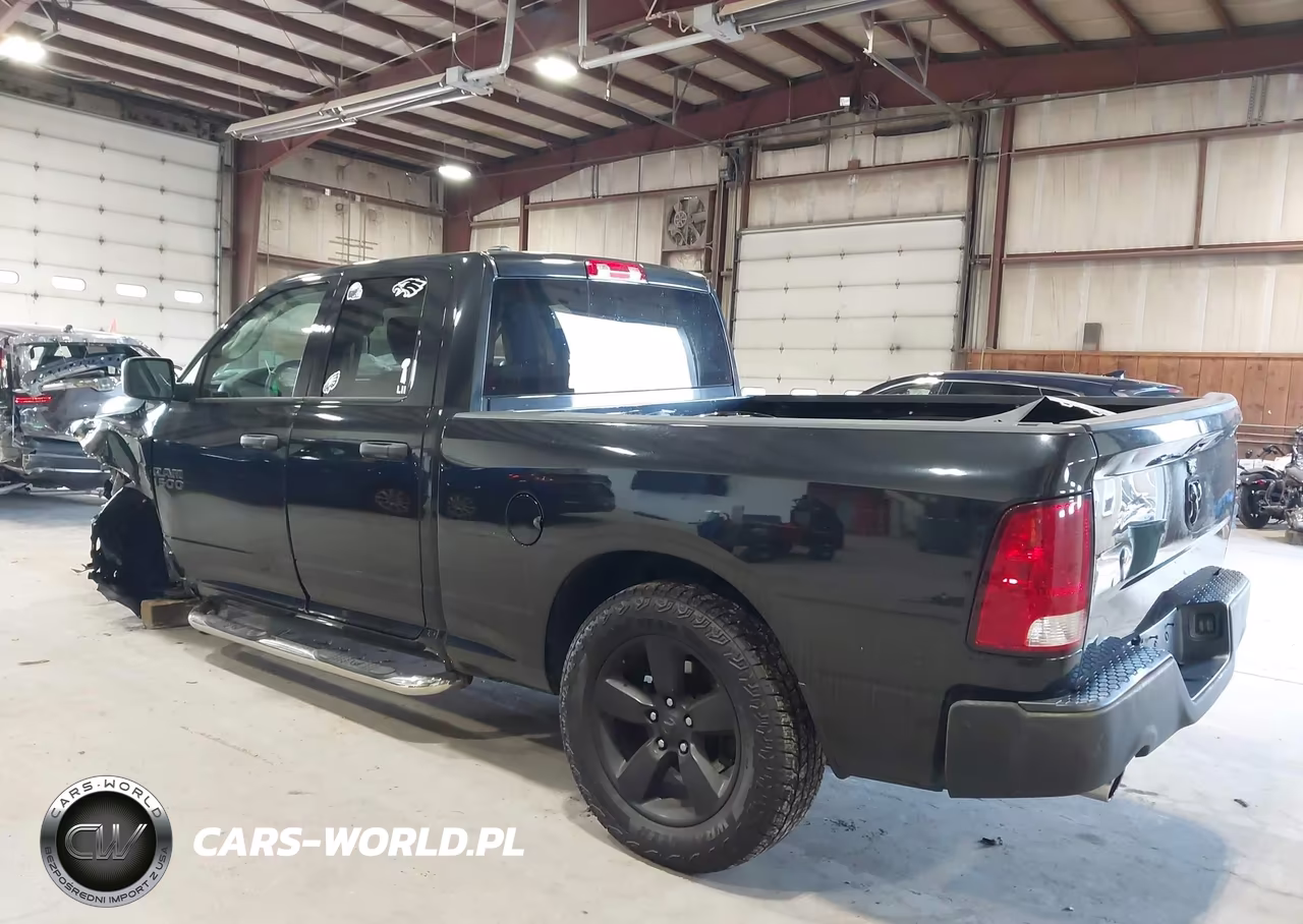 2018 Ram 1500 Express 4X2 6'4 Box VIN:1C6RR6FT1JS132344 - 3