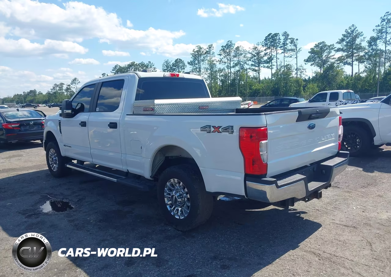 2020 Ford F-250 King Ranch-Lariat-Limited-Platinum-Xl-Xlt VIN:1FT7W2BT8LED10954 - 3