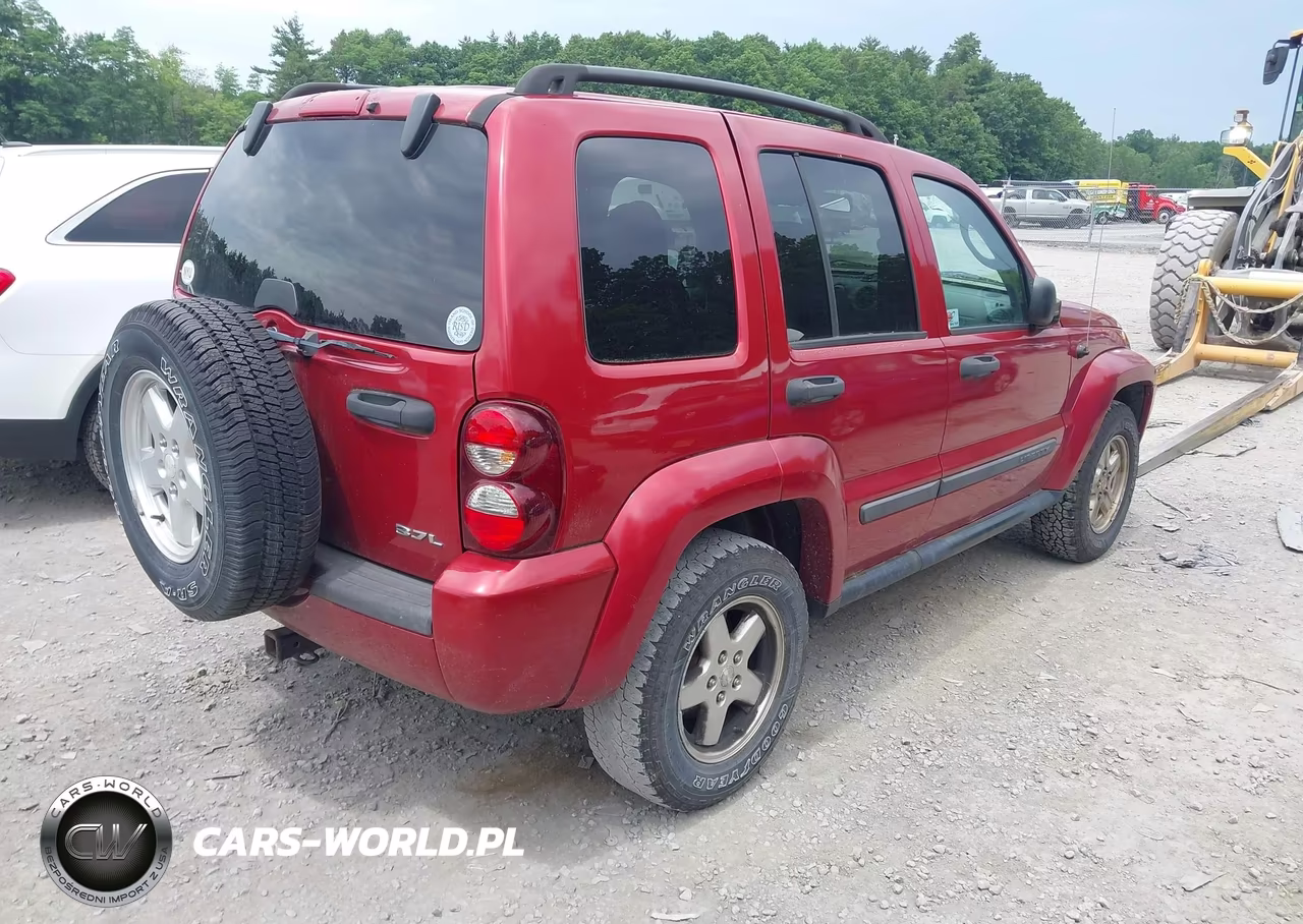 2007 Jeep Liberty Sport VIN:1J4GL48K57W696181 - 4