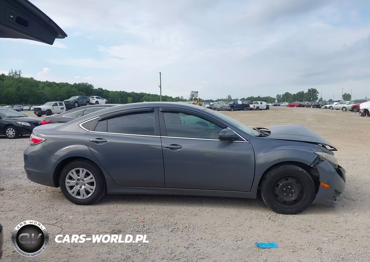 2009 Mazda Mazda6 I Sport VIN:1YVHP81A495M32461 - 13