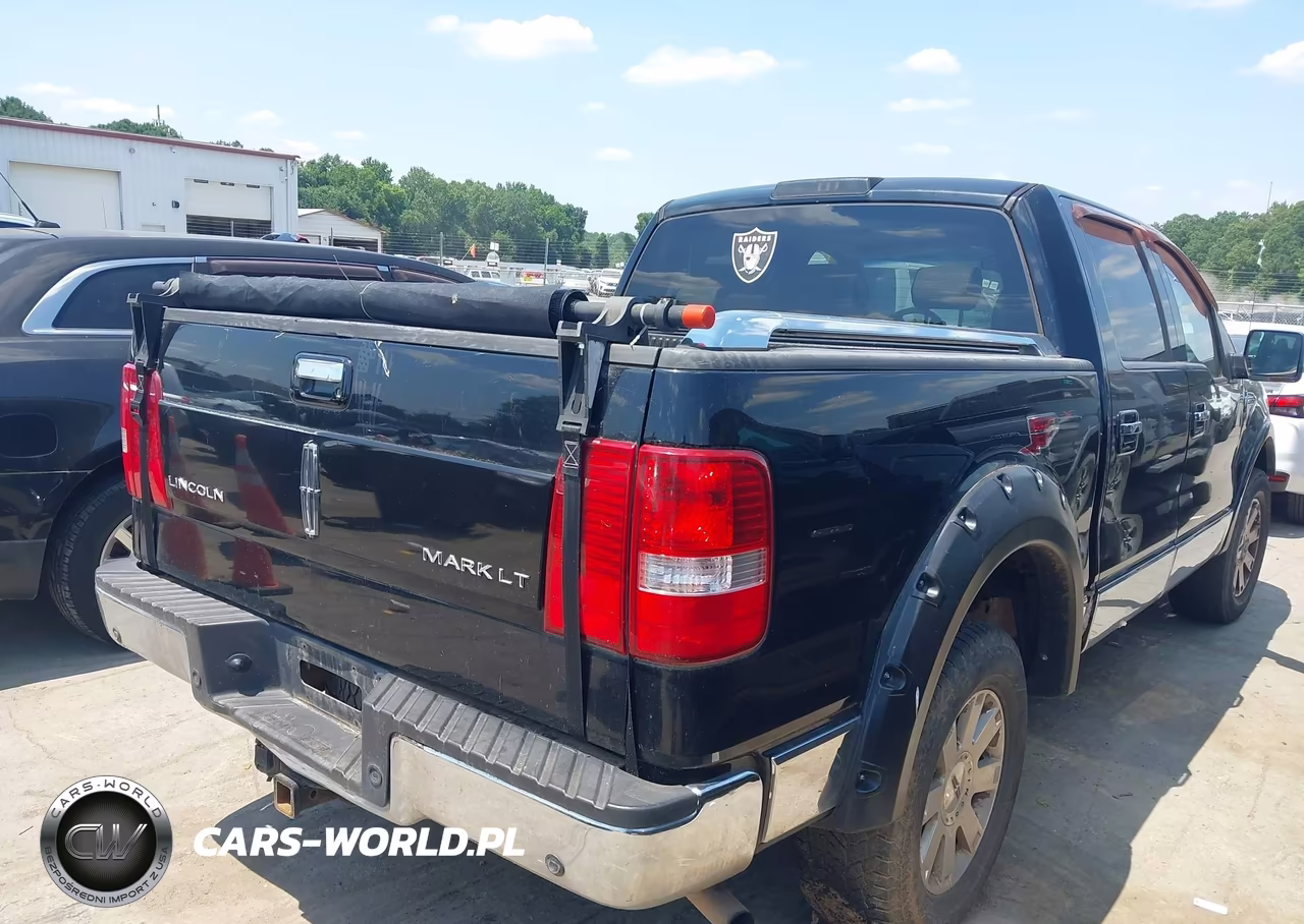 2006 Lincoln Mark Lt VIN:5LTPW185X6FJ00824 - 4