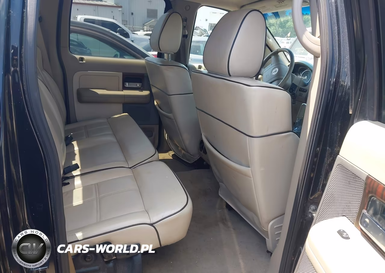 2006 Lincoln Mark Lt VIN:5LTPW185X6FJ00824 - 8