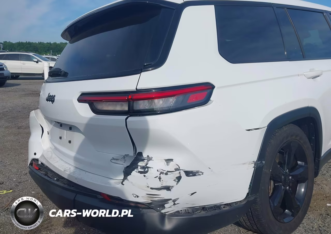 2025 Jeep Grand Cherokee L Altitude 4X4 VIN:1C4RJKAGXS8683325 - 6