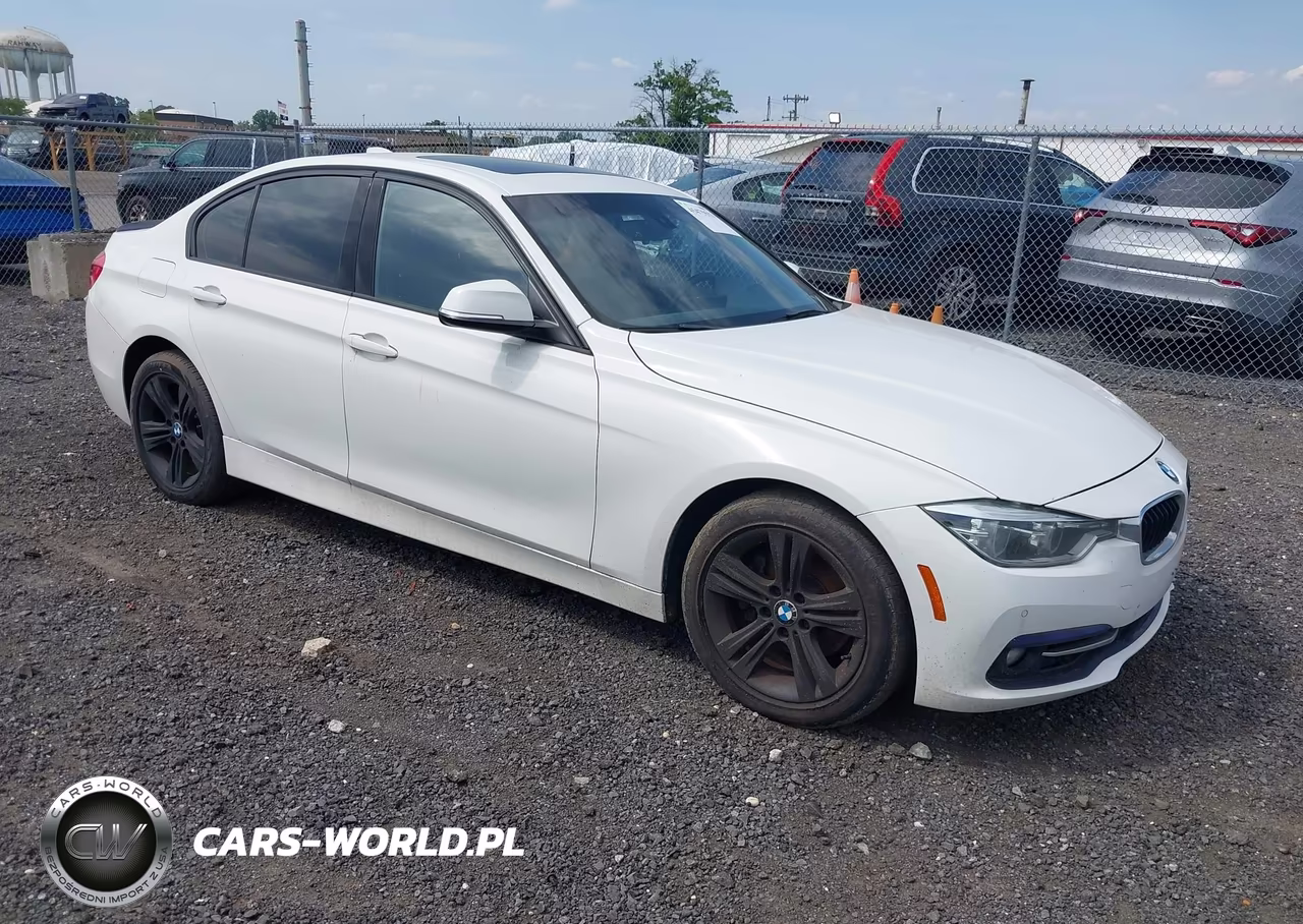 2016 BMW 328I xDrive – zdjęcie 1 z 16