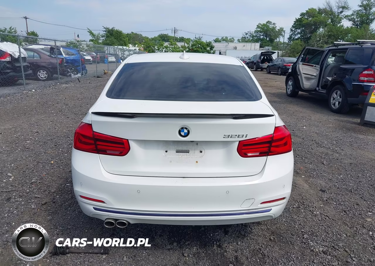 2016 BMW 328I xDrive VIN:WBA8E3G54GNT77559 - 16