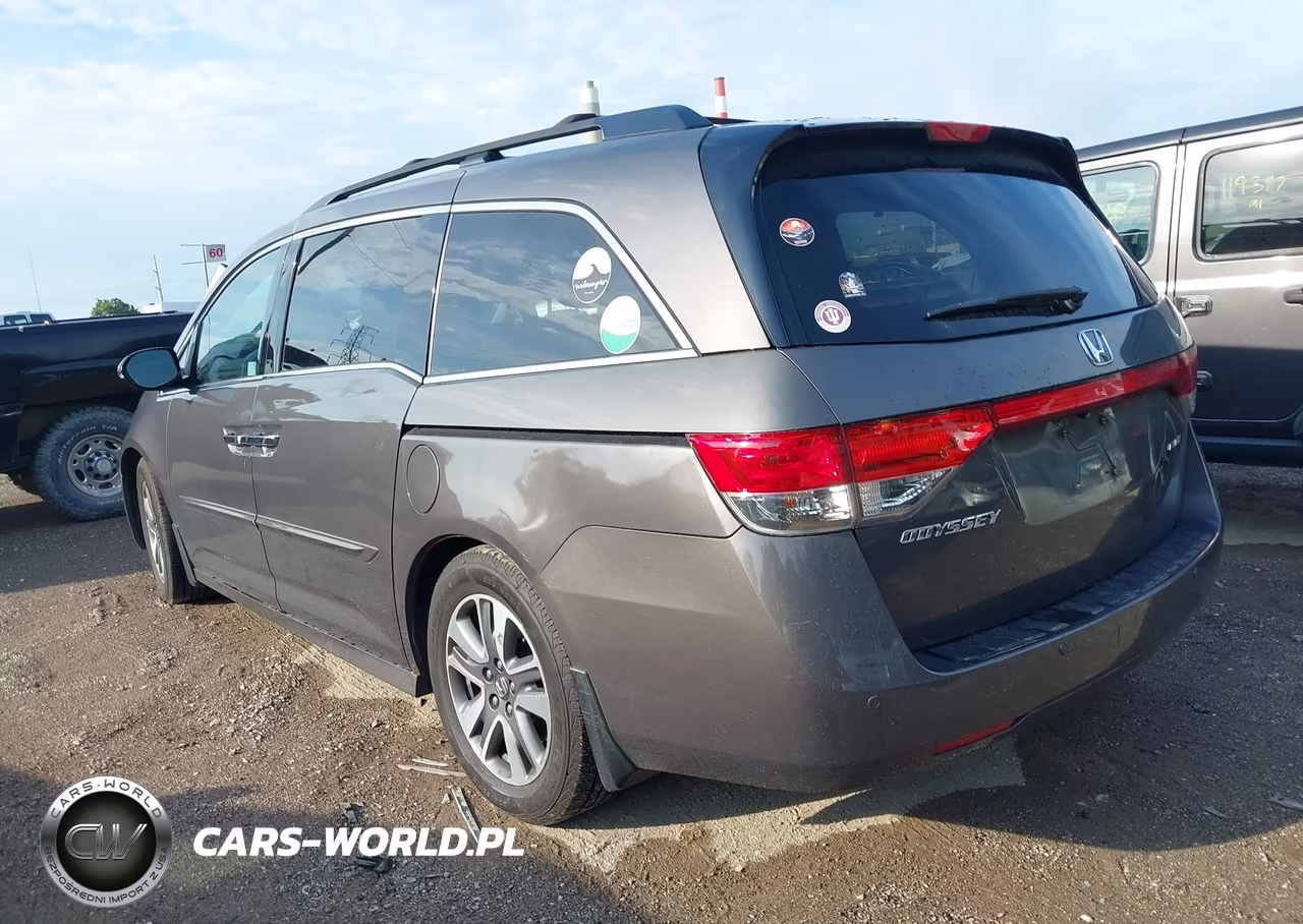 2015 Honda Odyssey Touring-Touring Elite VIN:5FNRL5H98FB021235 - 3