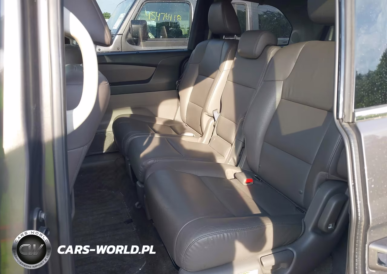 2015 Honda Odyssey Touring-Touring Elite VIN:5FNRL5H98FB021235 - 8