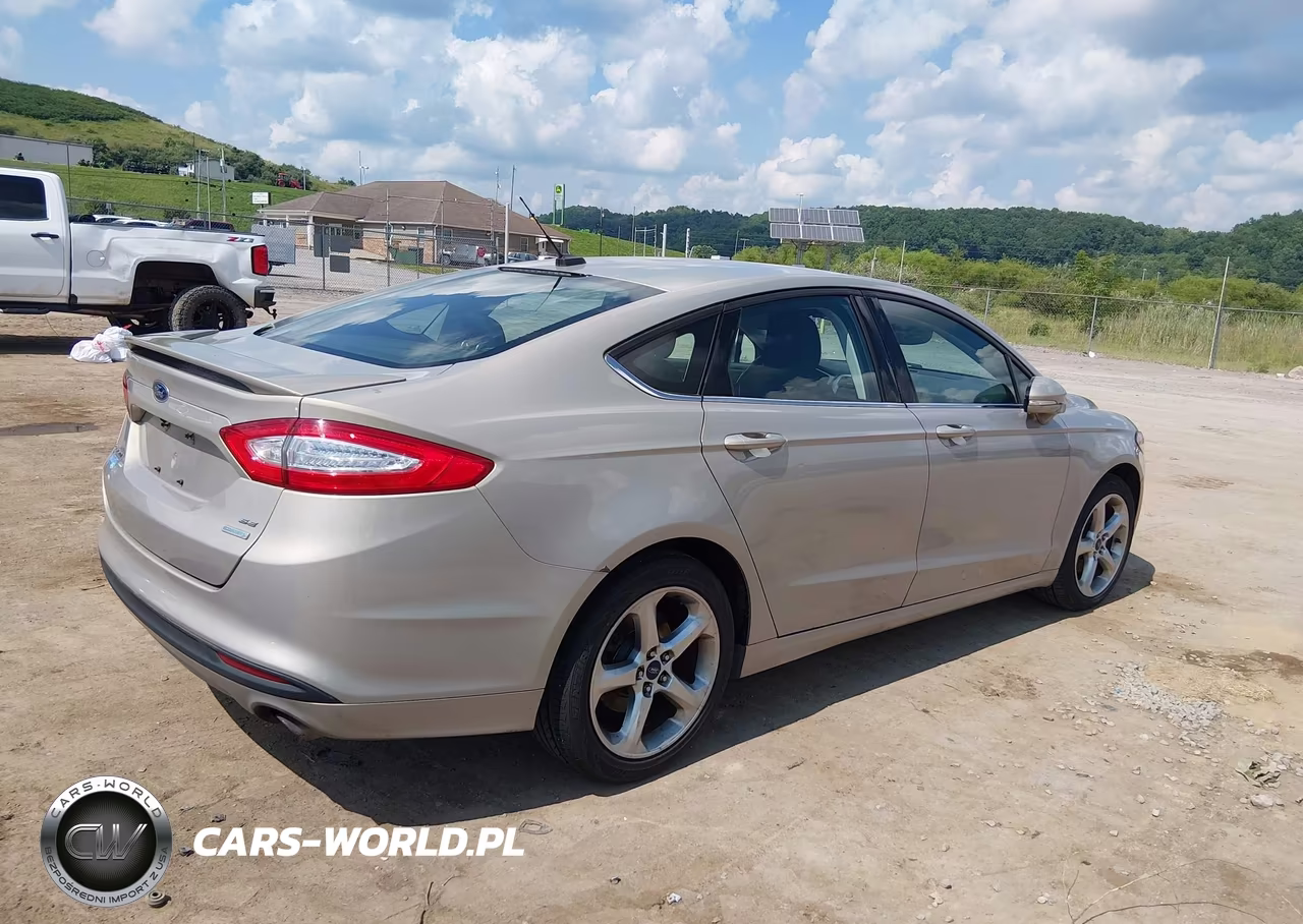 2015 Ford Fusion Se VIN:3FA6P0HD8FR309369 - 4