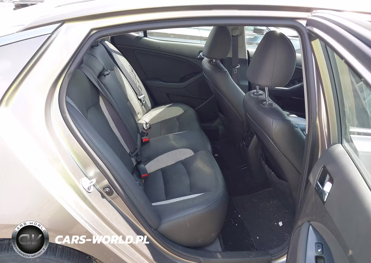 2012 Kia Optima Sx VIN:5XXGR4A69CG011452 - 8