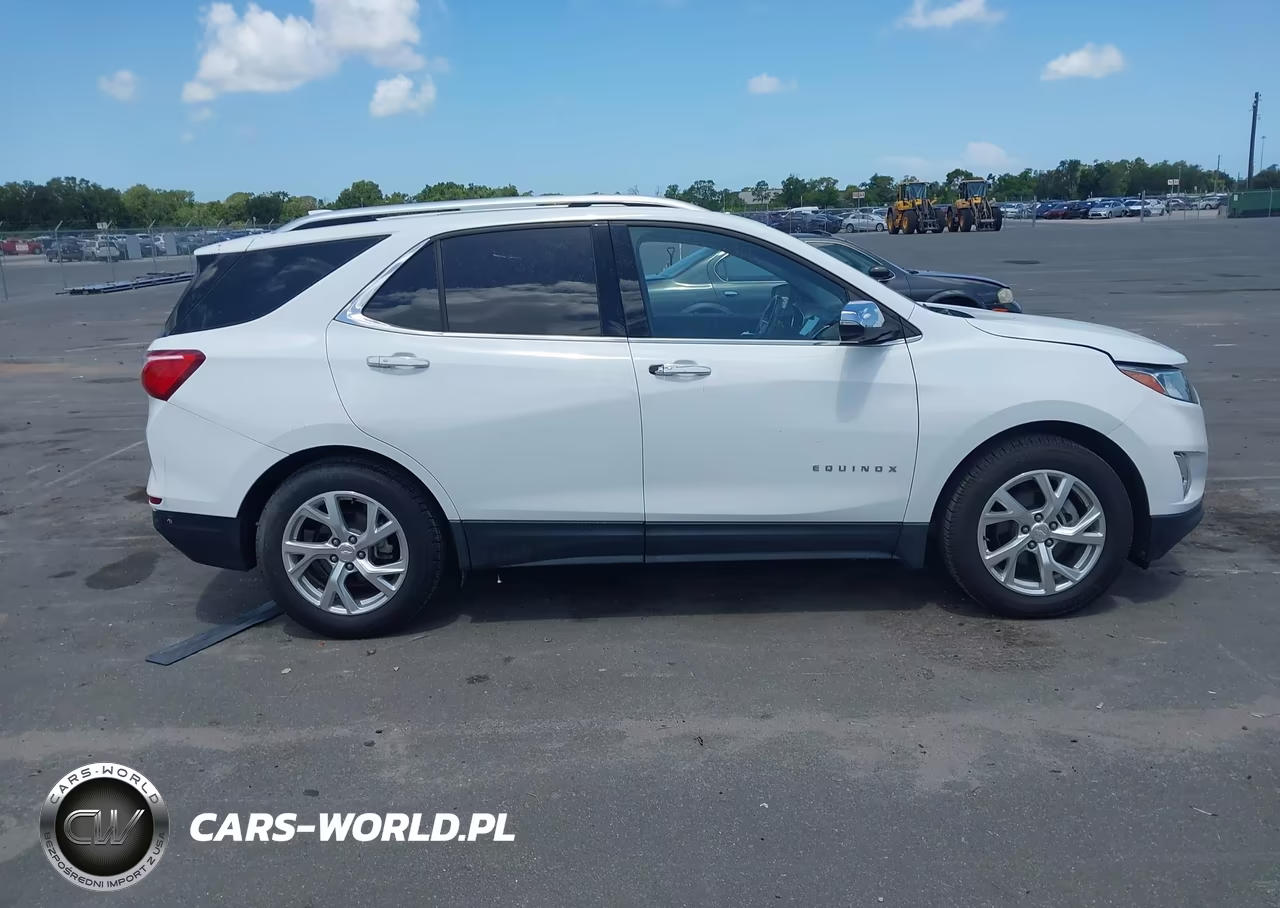 2019 Chevrolet Equinox Premier VIN:3GNAXREU8KS670463 - 14