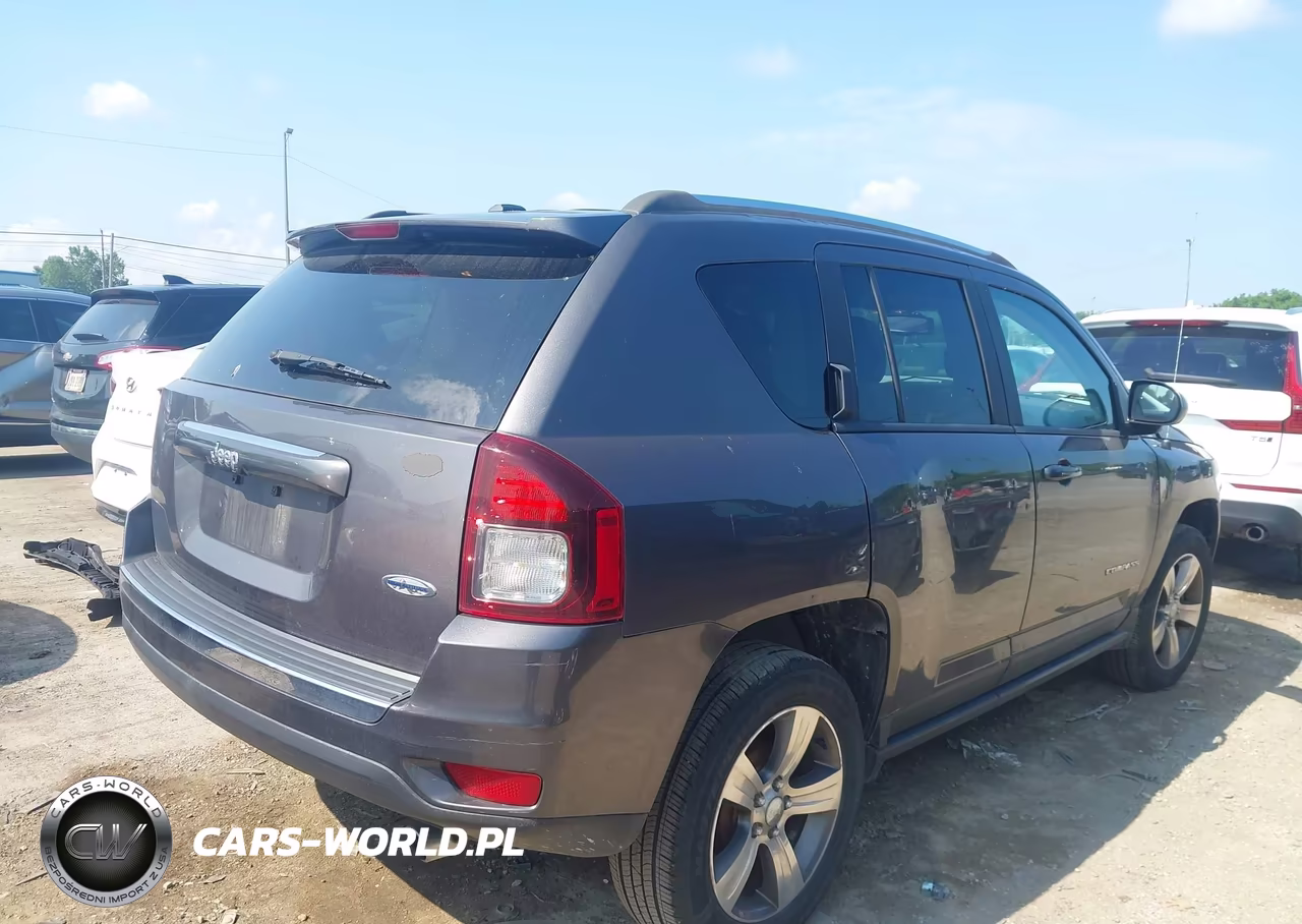 2017 Jeep Compass High Altitude Fwd VIN:1C4NJCEA9HD156256 - 4
