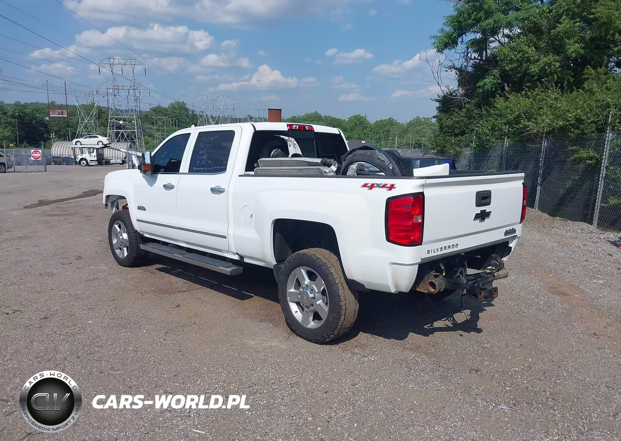 2016 Chevrolet Silverado 2500Hd High Country VIN:1GC1KXE80GF268477 - 3