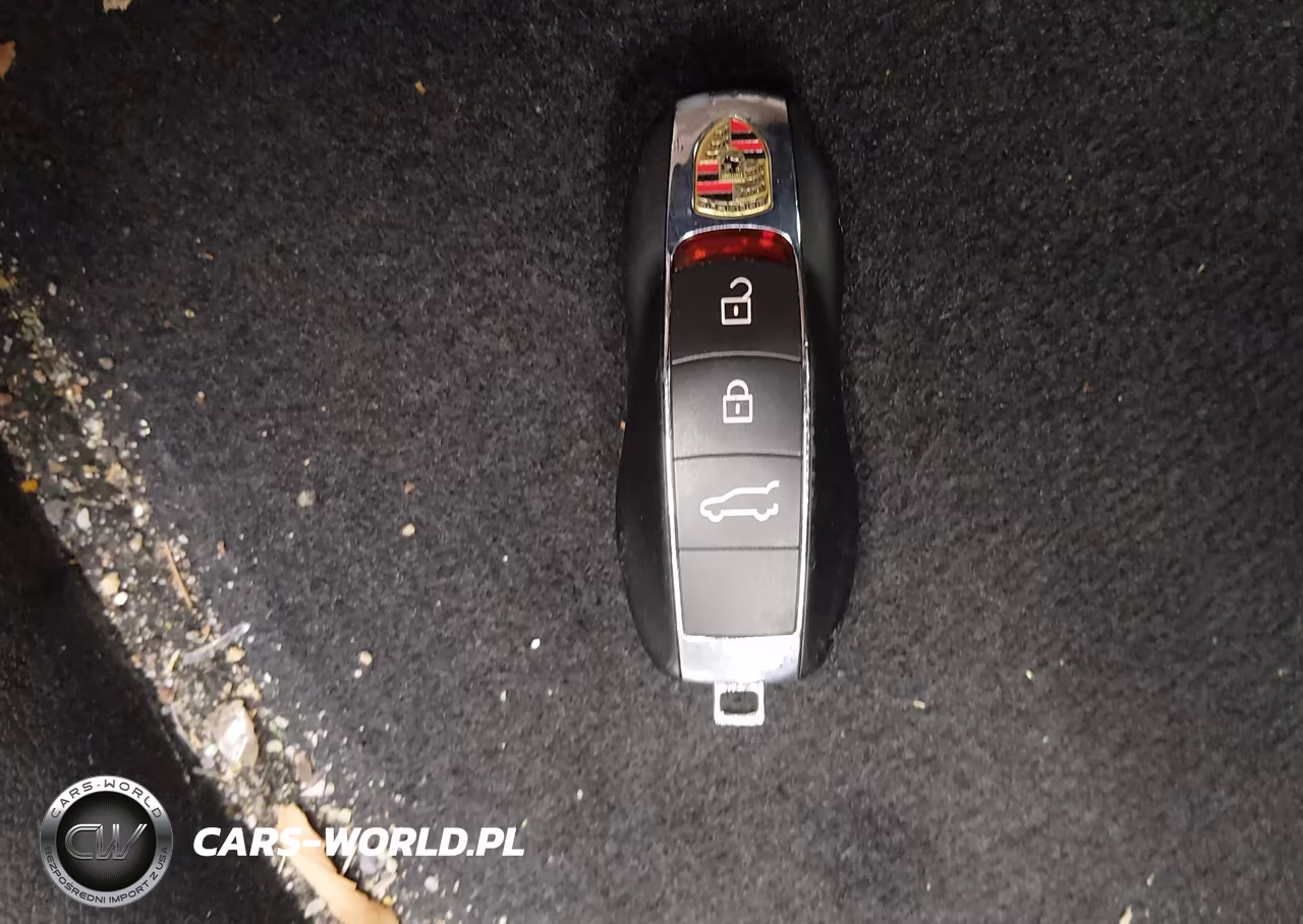 2020 Porsche Macan VIN:WP1AA2A55LLB06100 - 11