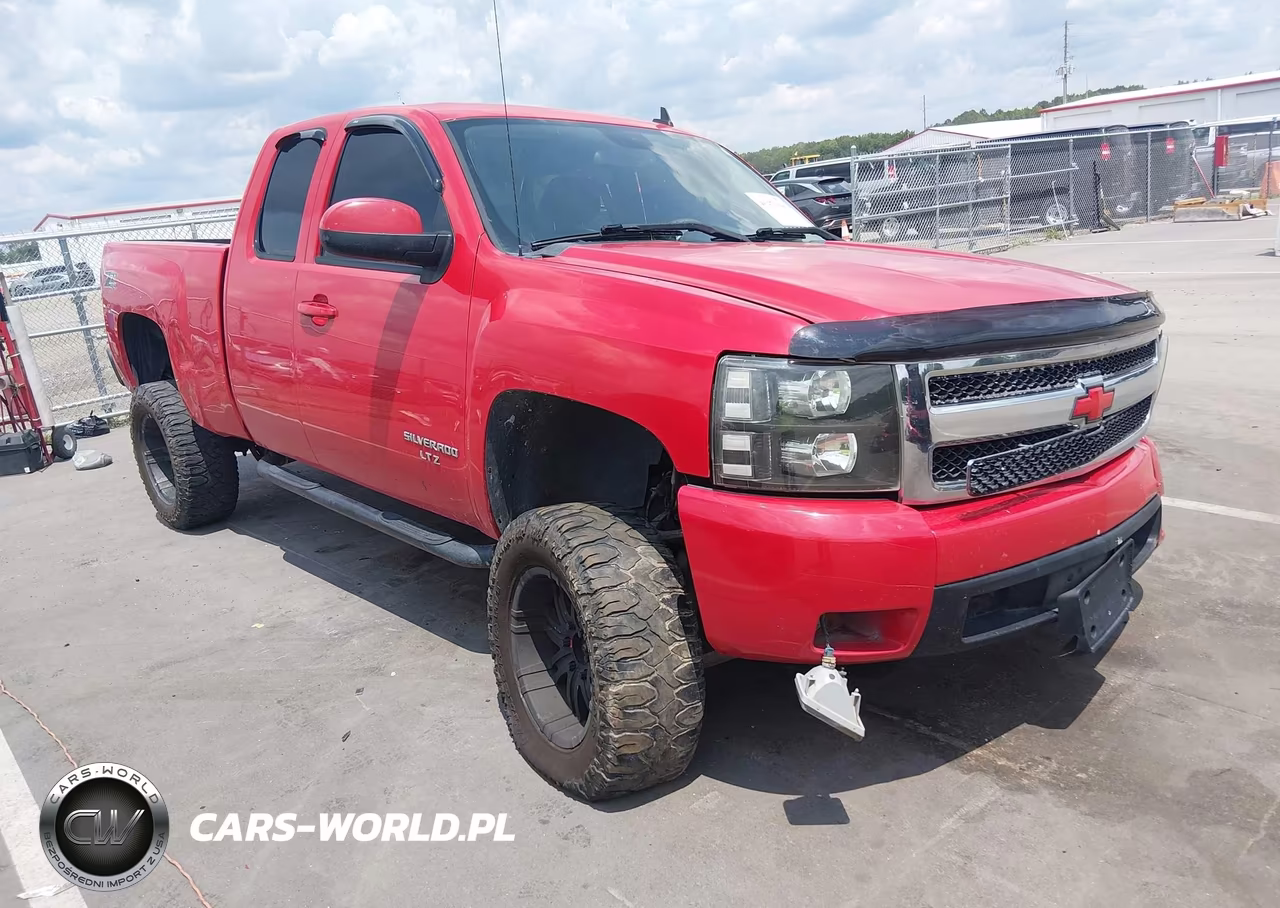 2008 Chevrolet Silverado 1500 Ltz – zdjęcie 1 z 17