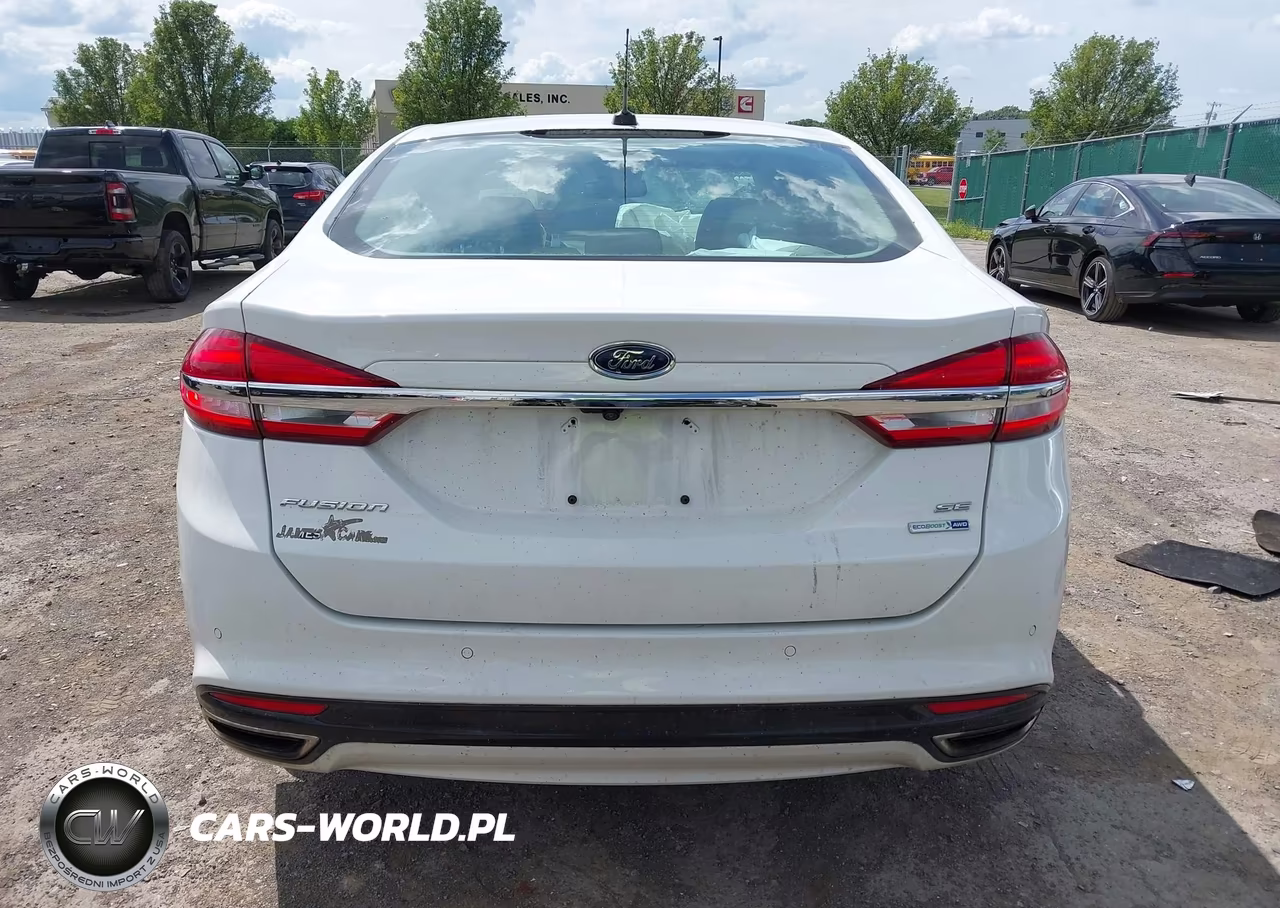 2017 Ford Fusion Se VIN:3FA6P0T91HR136722 - 16