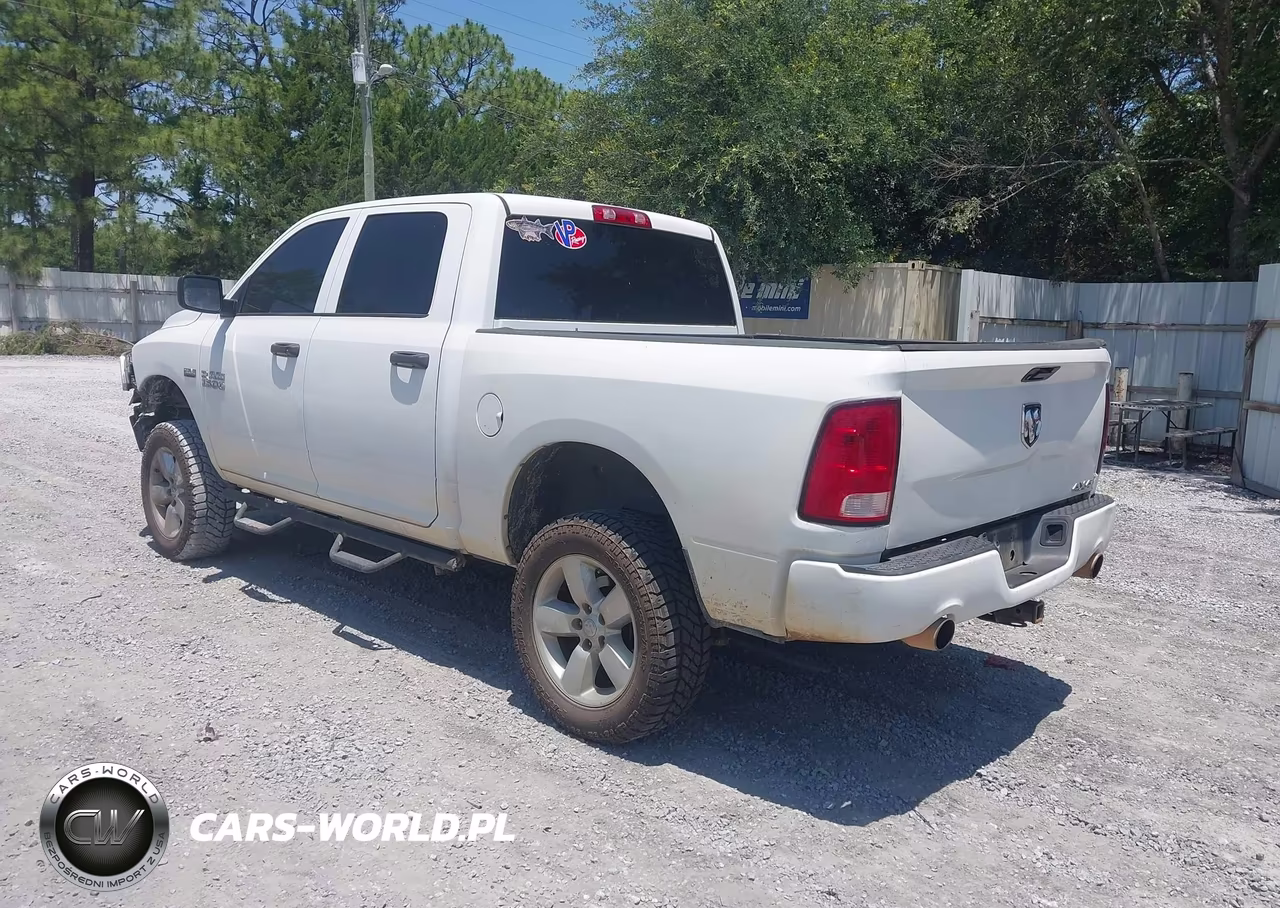 2015 Ram 1500 Express VIN:1C6RR7KT2FS598366 - 3