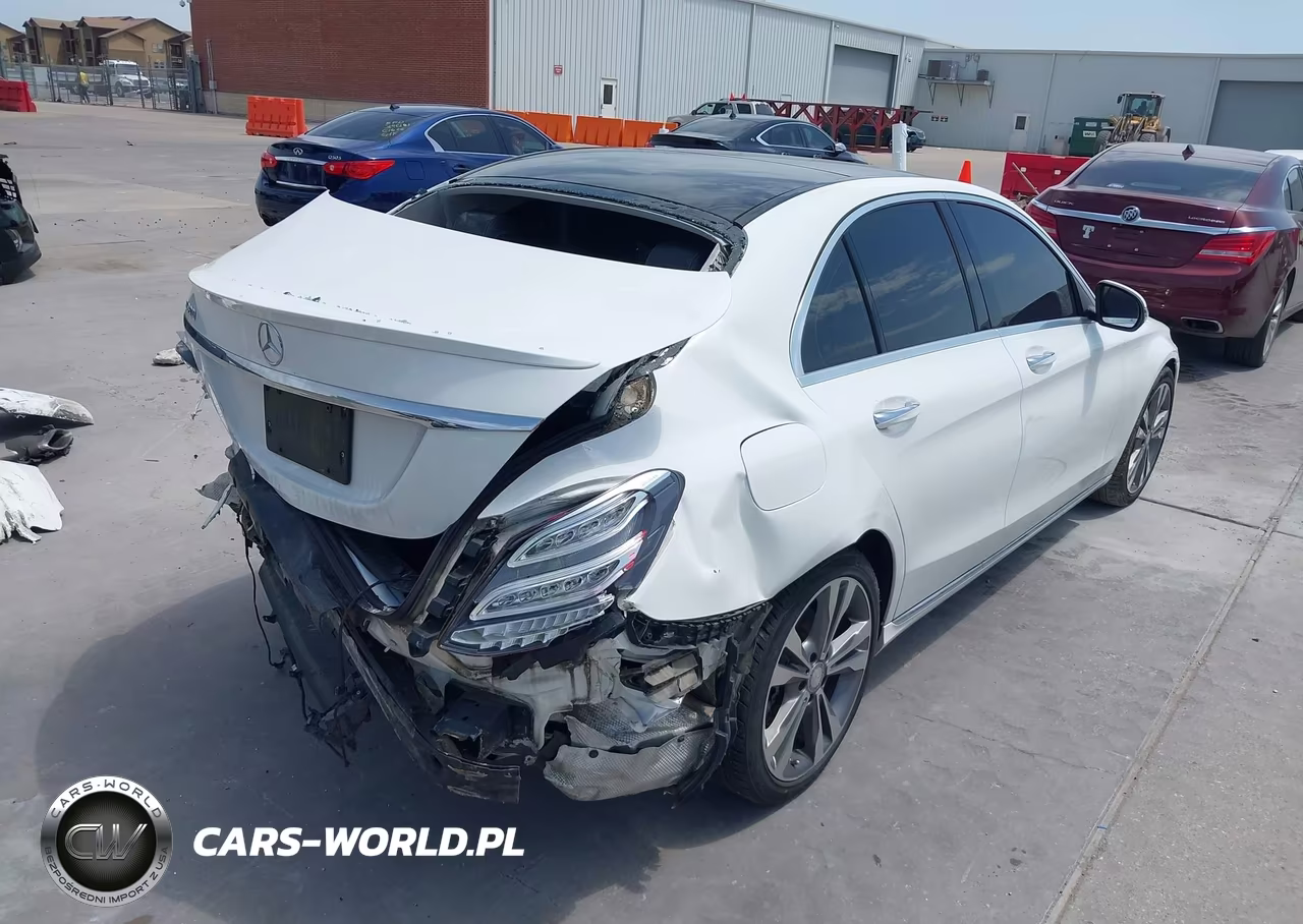 2016 Mercedes-Benz C 300 VIN:55SWF4JB7GU154473 - 4