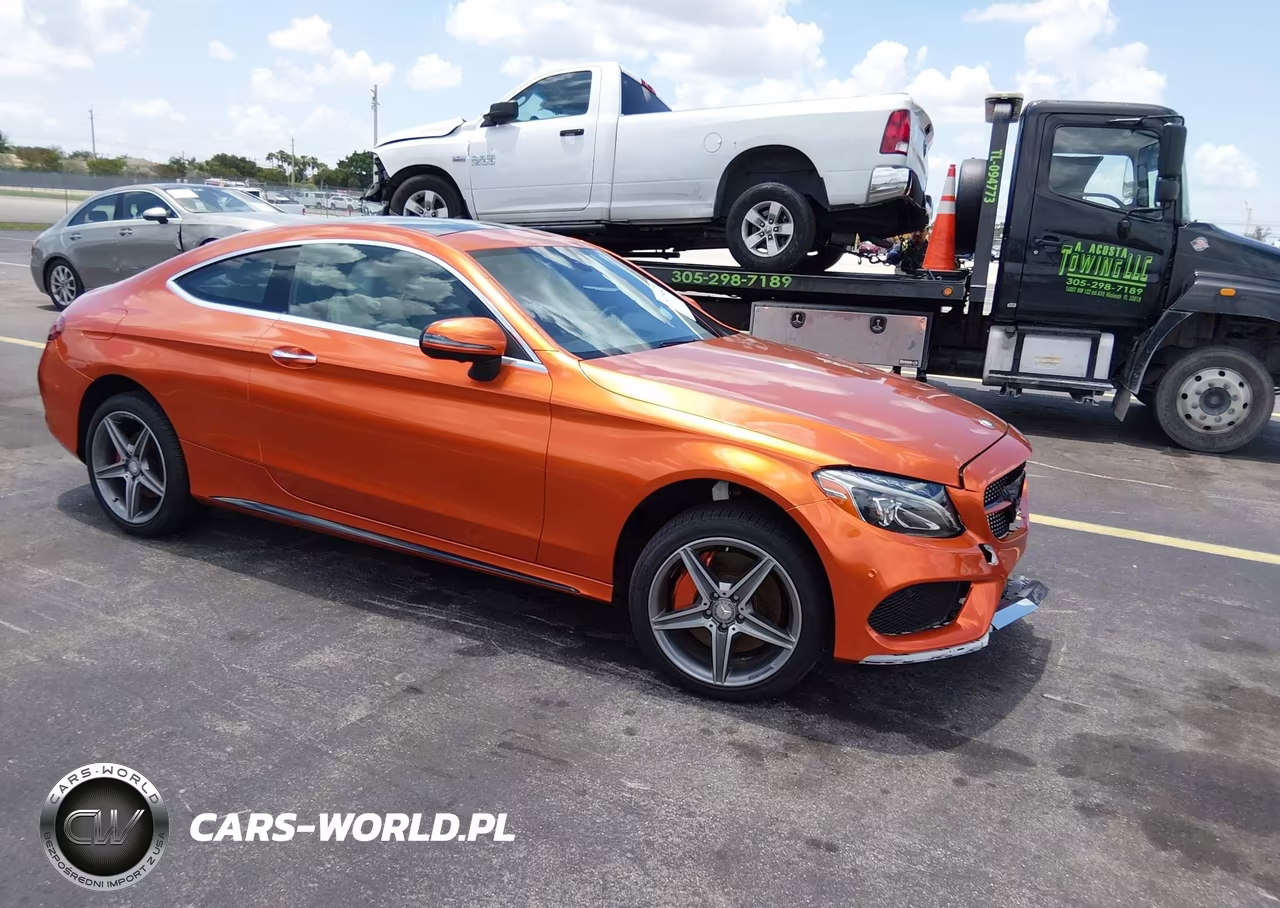 2017 Mercedes-Benz C 300 4Matic – zdjęcie 1 z 19