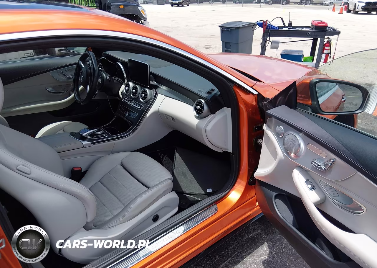 2017 Mercedes-Benz C 300 4Matic VIN:WDDWJ4KB1HF362415 - 5