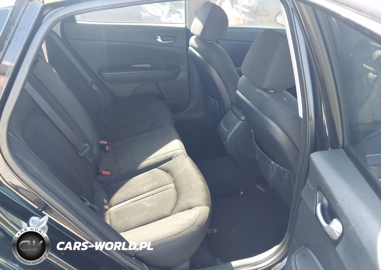 2016 Kia Optima Lx VIN:5XXGT4L39GG106894 - 8